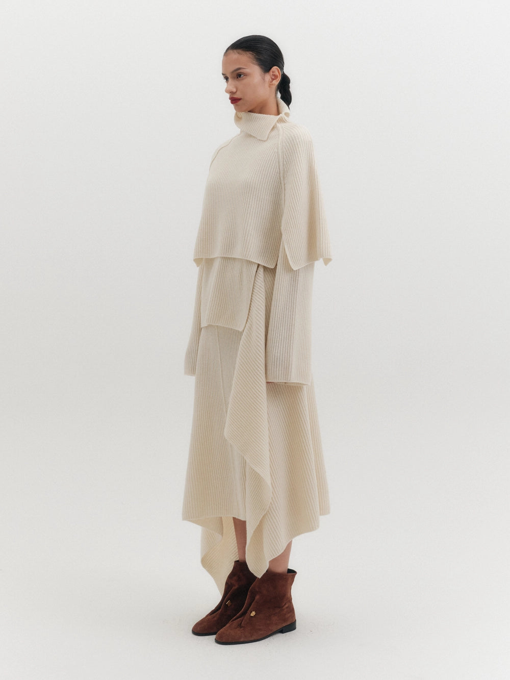 EENK High-Neck Knitwear Cape - Ivory