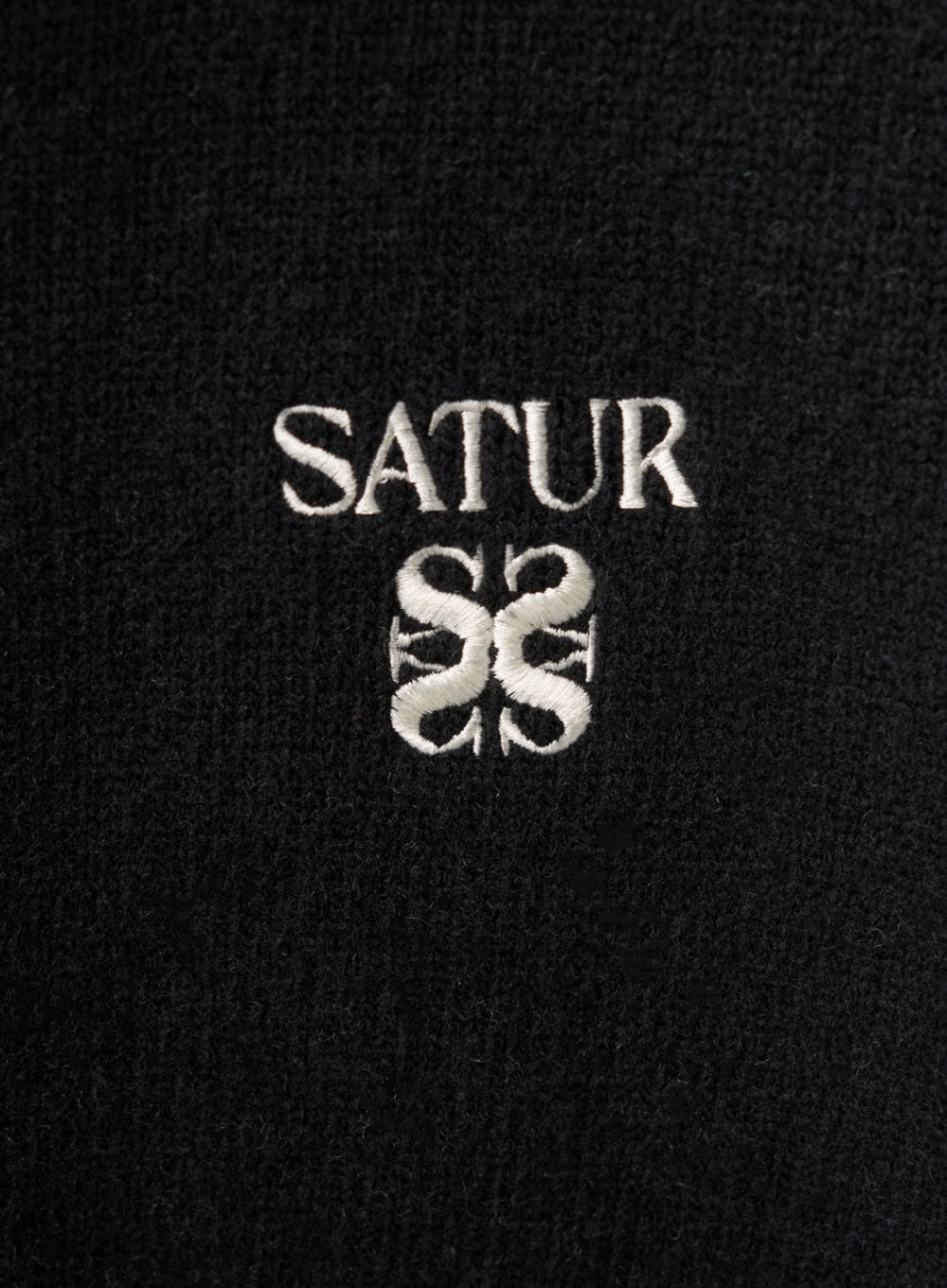 [satur] (W) Signature Logo Knit Zip-up - Black
