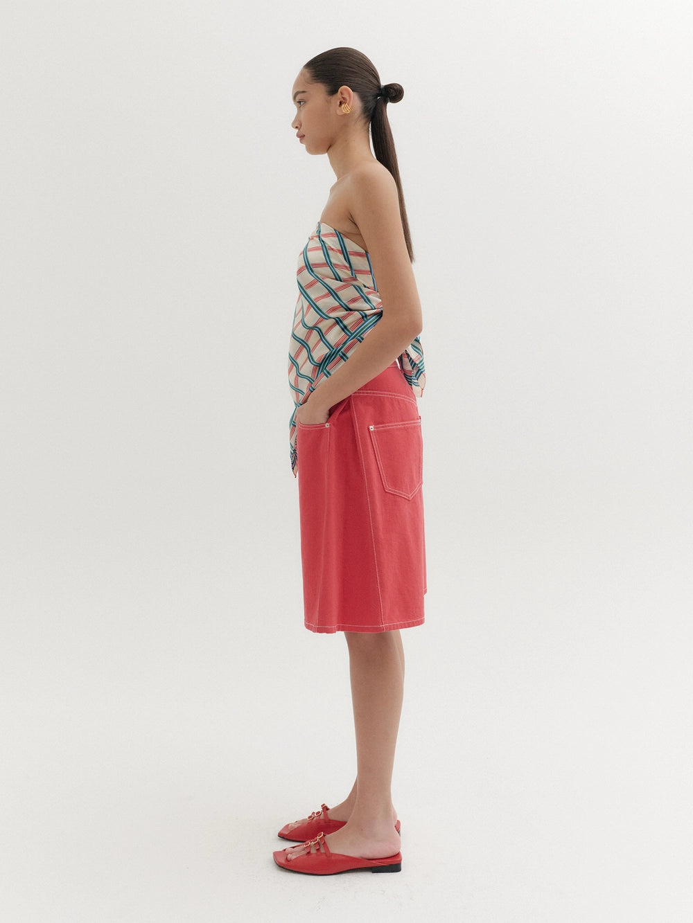 EENK Classic Denim Bermuda Shorts - Red