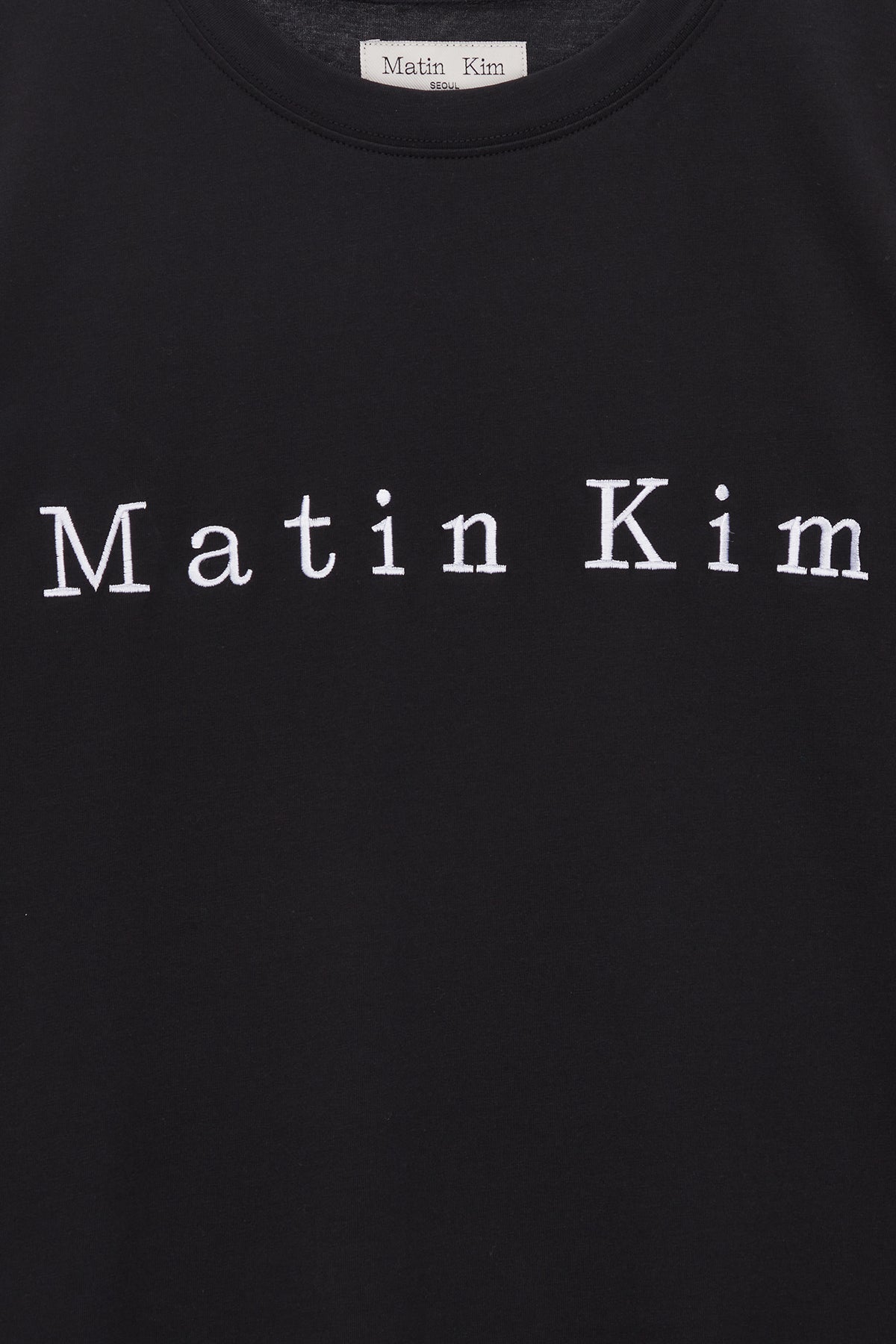 [matinkim] MATIN EMBROIDERY LOGO TOP IN BLACK