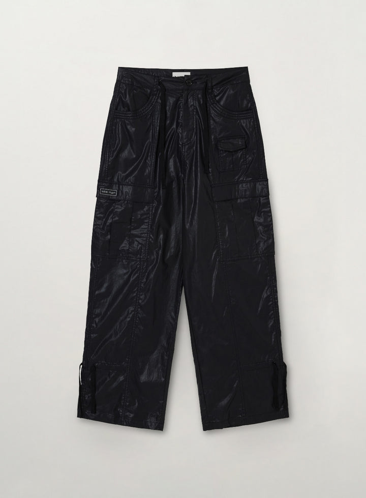 Satur (W) Coated Cotton Cargo Pants - Black