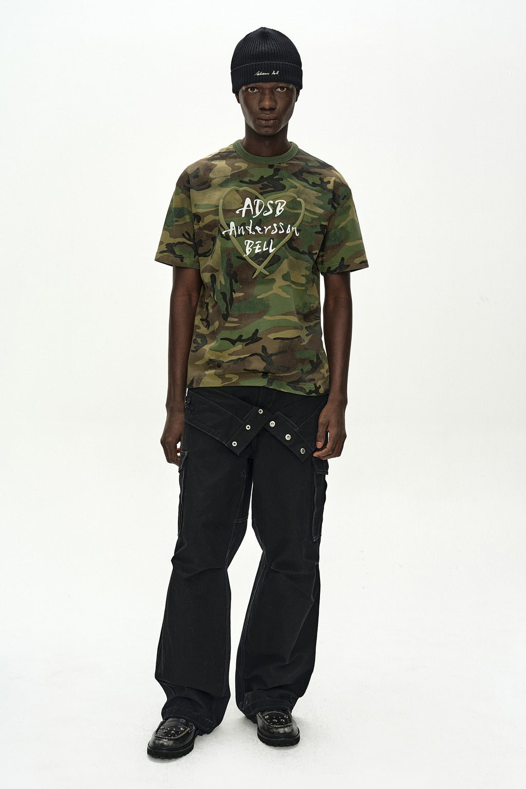 Andersson Bell Unisex Heart Kelly Logo T-Shirt
