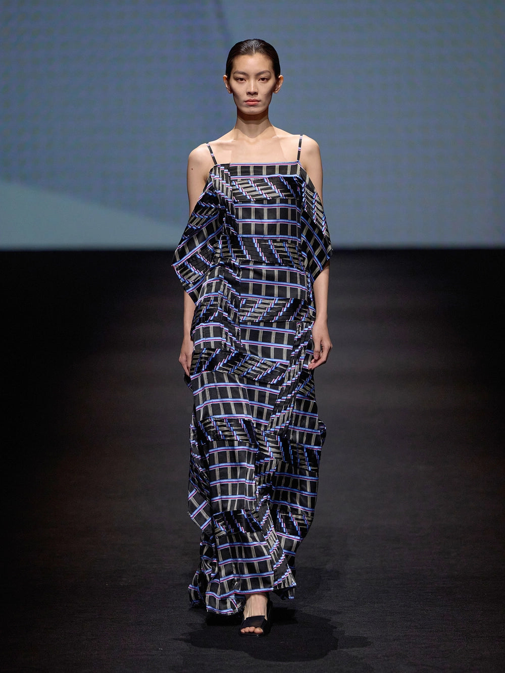 EENK Drape Check Dress - Black