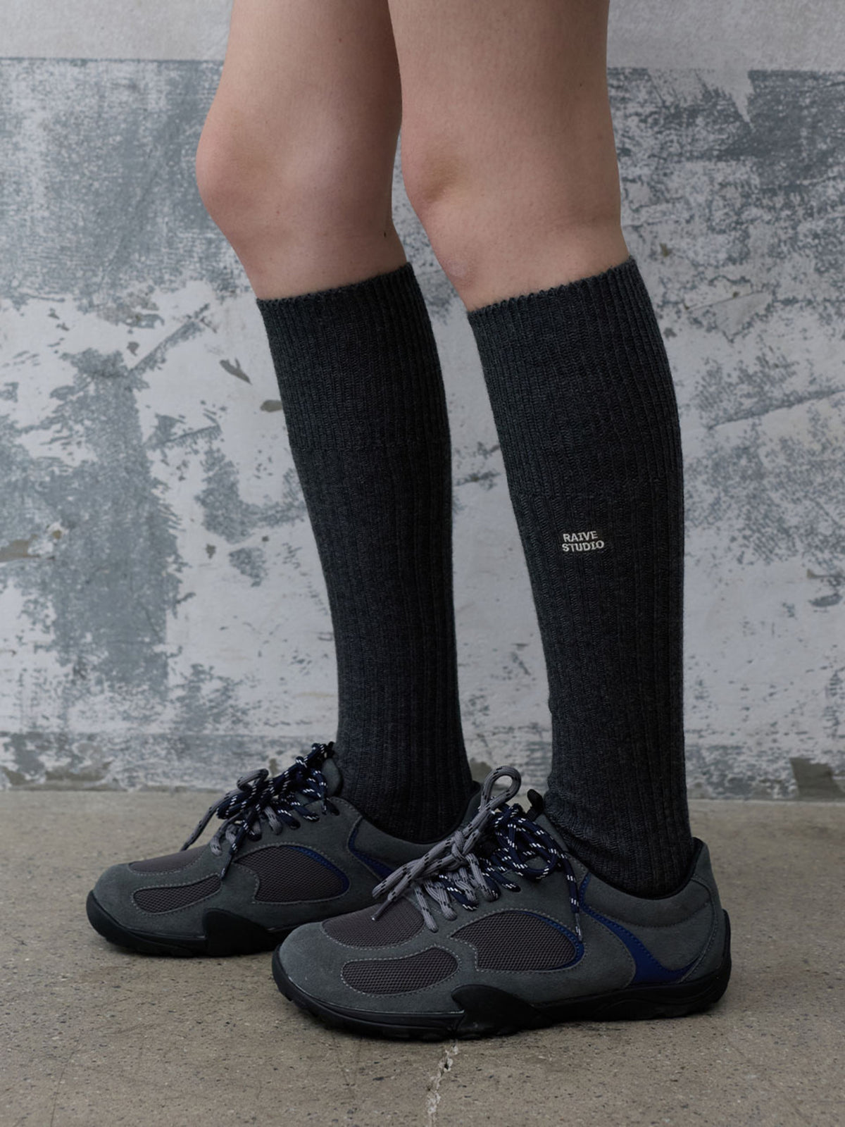 Raive Ribbed Wool Long Socks