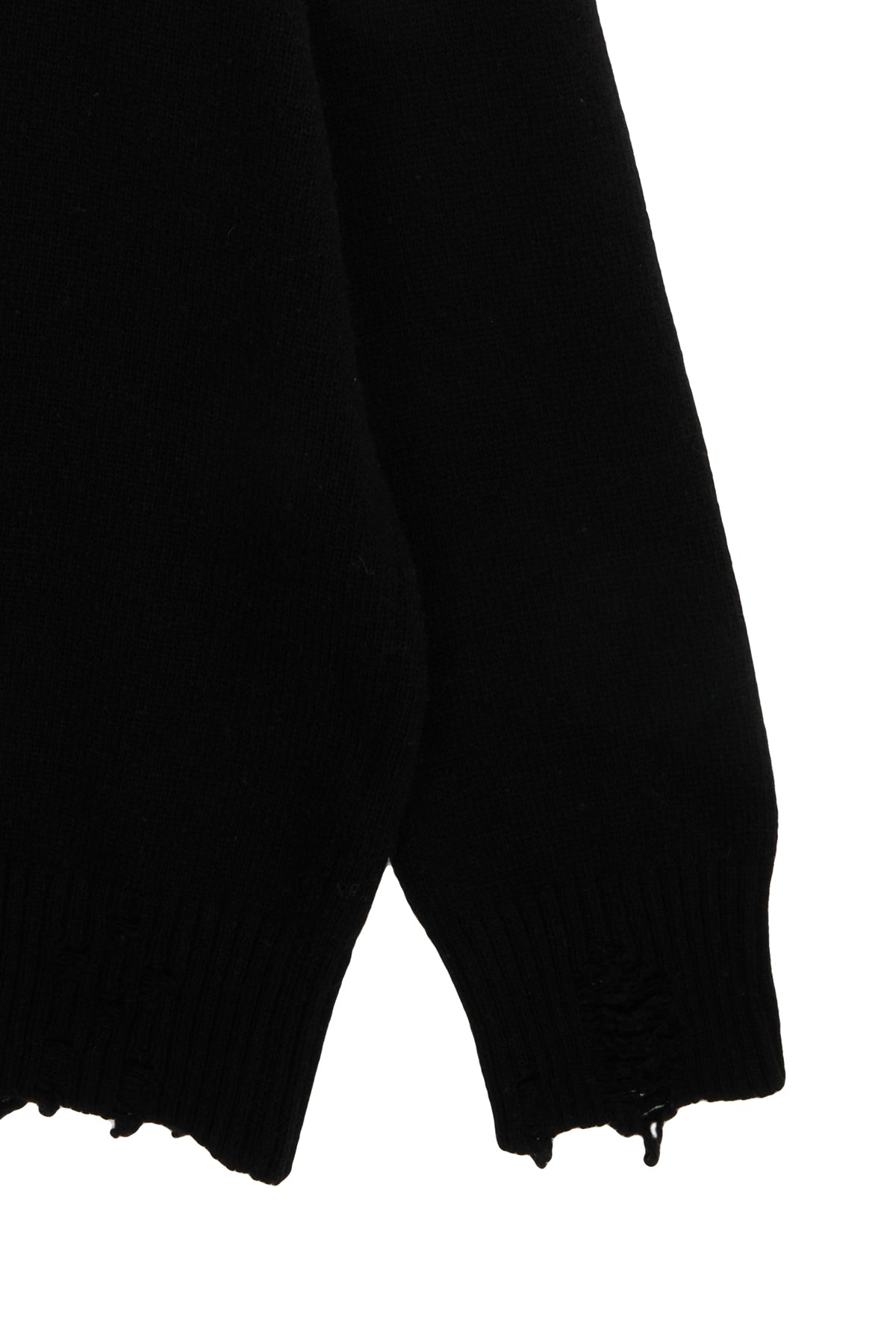 [matinkim] DAMAGE LOGO KNIT HOODIE IN BLACK