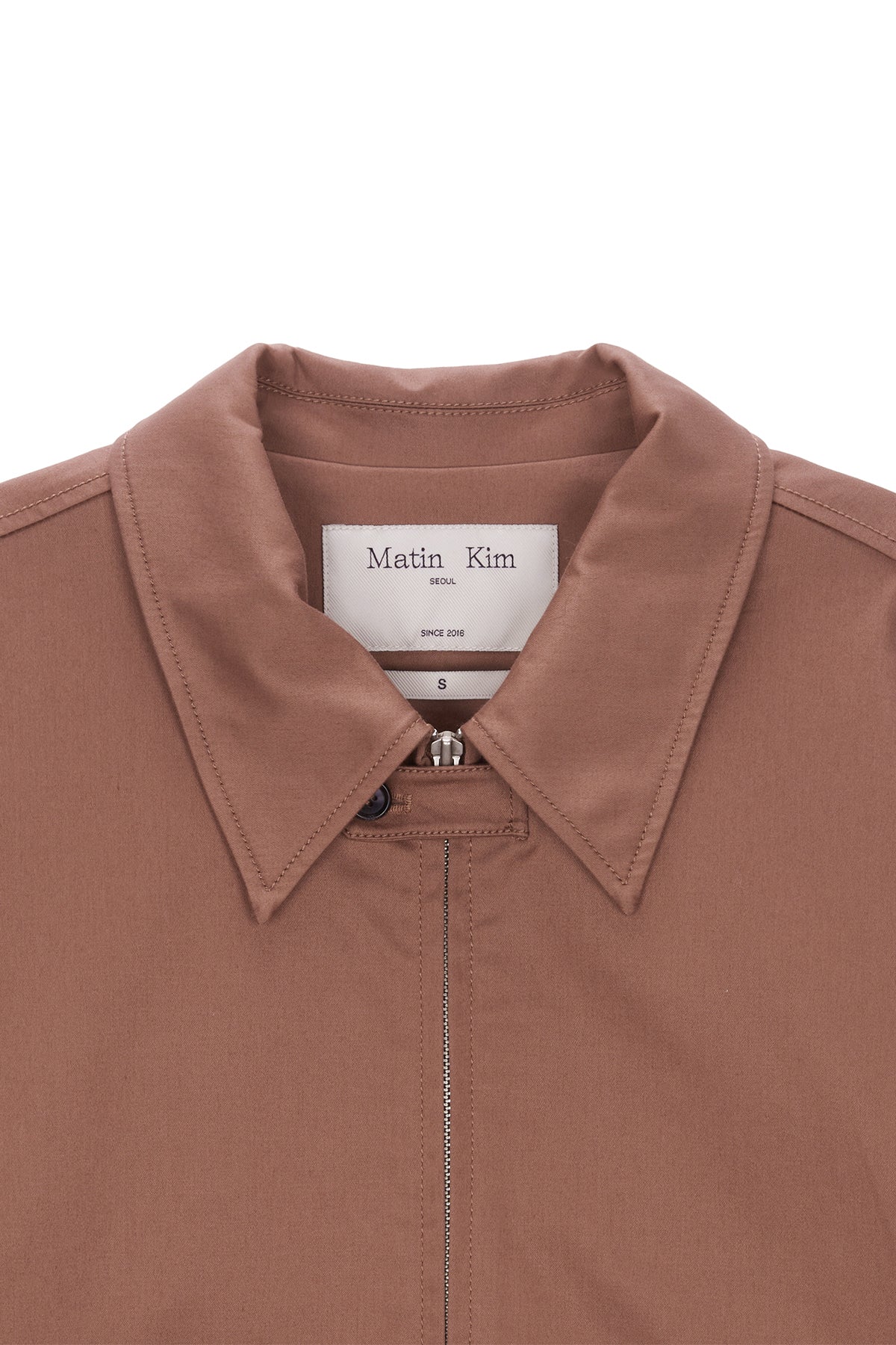 [matinkim] COTTON BLEND COLLAR RELAXED BOMBER JACKET IN BROWN