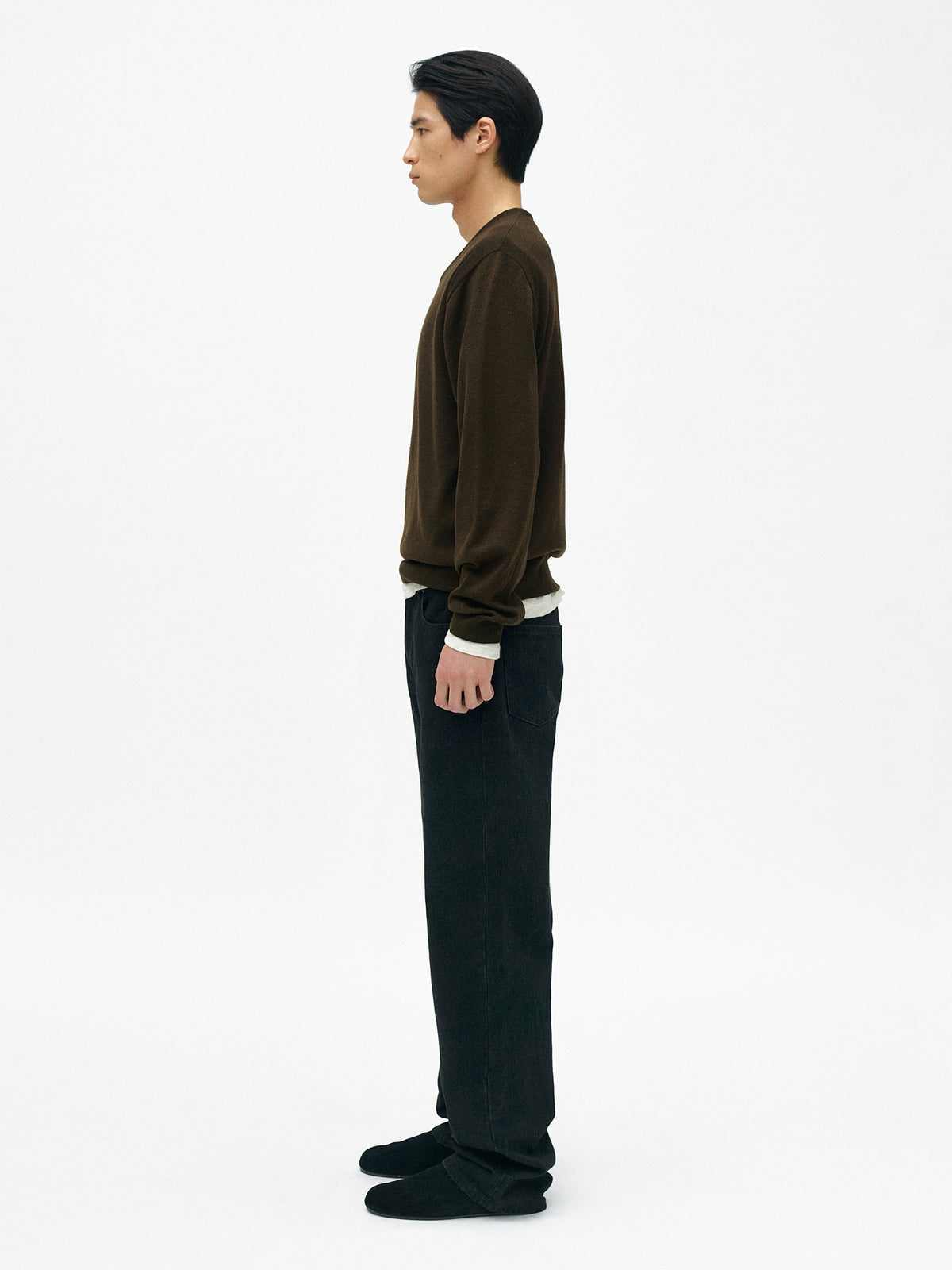 Nothing Written Foyer v-neck pullover (Brown)