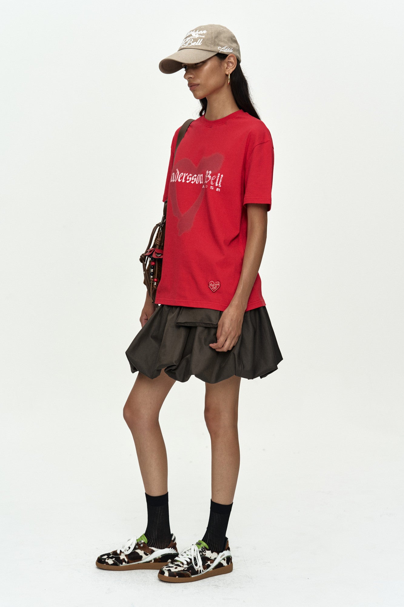 Andersson_Bell Andersson Bell (Essential) Unisex Heart T-Shirt