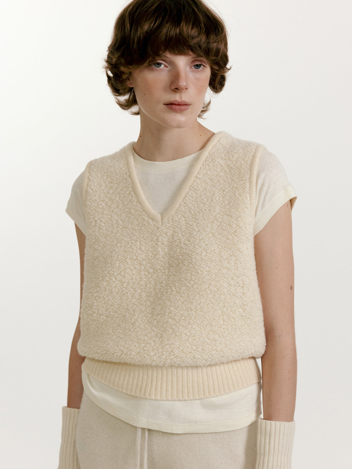 Nothing Written Lett boucle vest (Ivory)