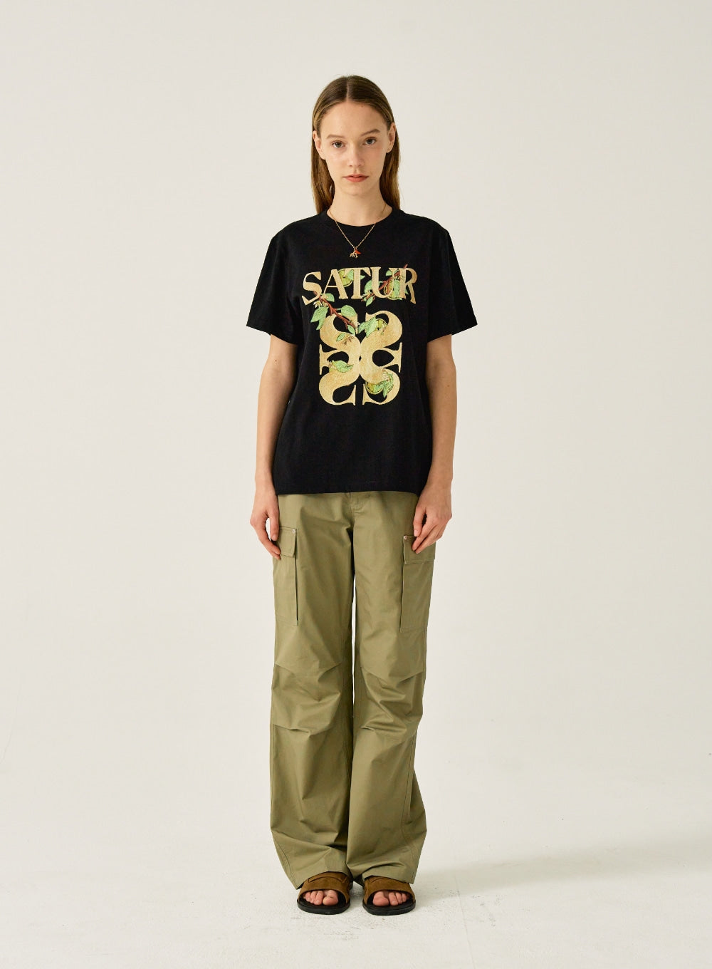 [satur] (W) Apero Leaf Graphic T-Shirt - Classic Black