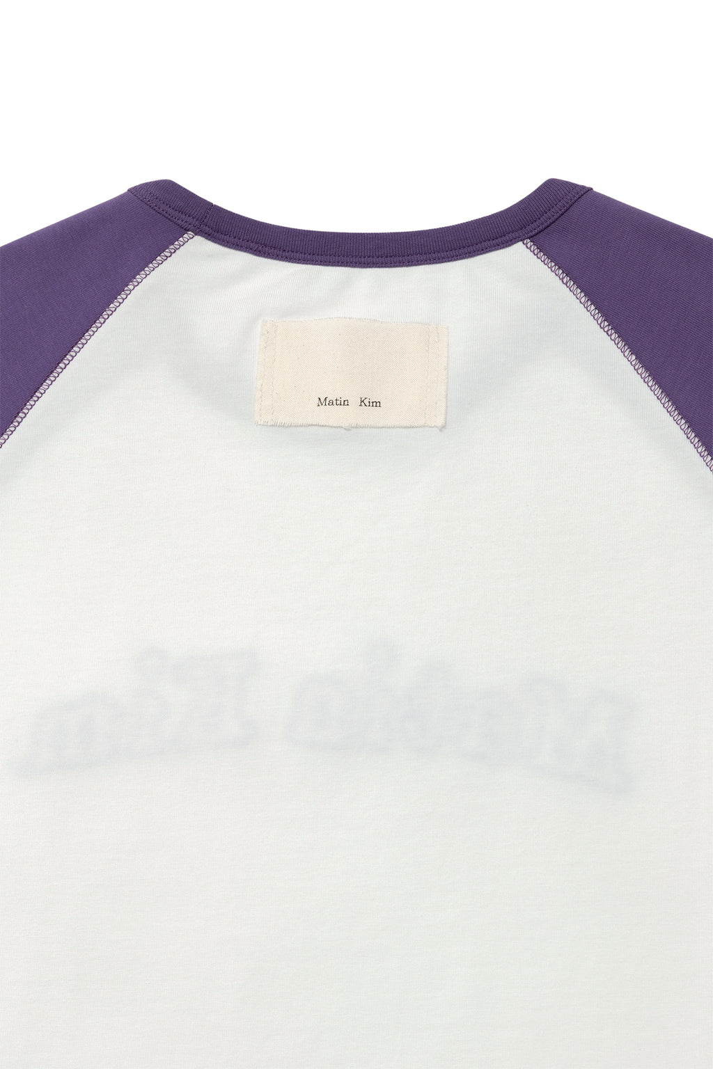 [matinkim] FLOWER STITCH RAGLAN LOGO TOP IN PURPLE