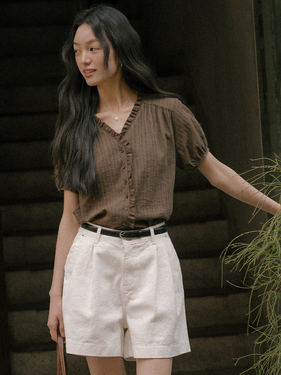 Tillidie Lace frill blouse Brown