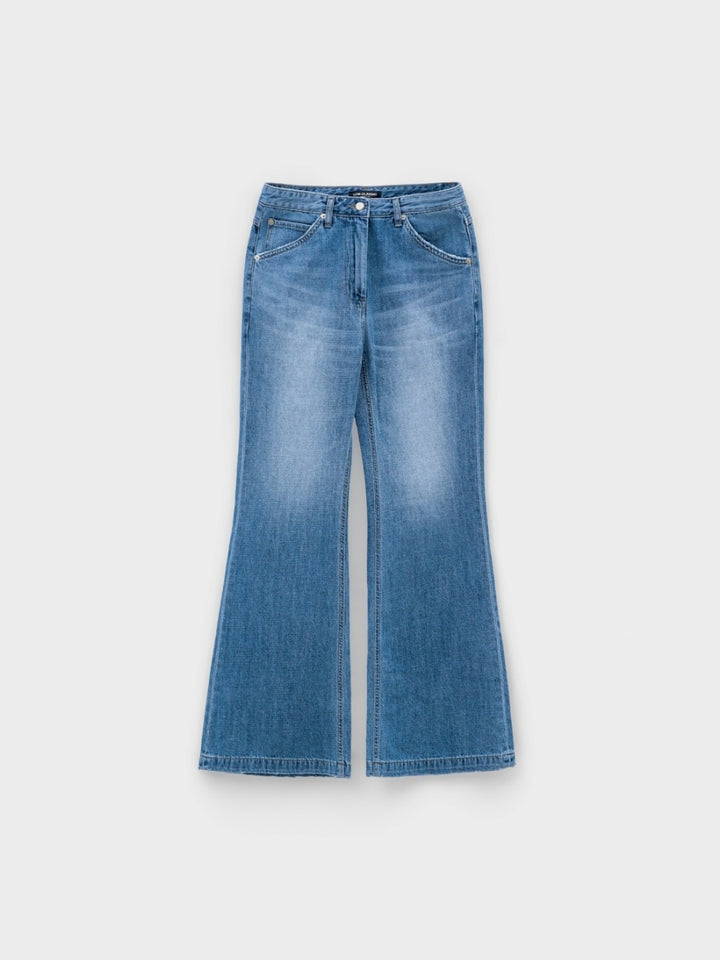 Low Classic Bootcut Light Denim Blue