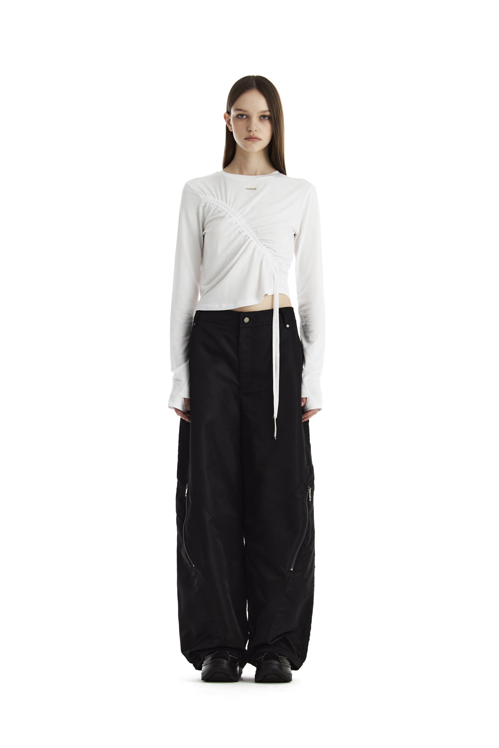 Treemingbird Shirred Wave Detail Crop Long Sleeve White