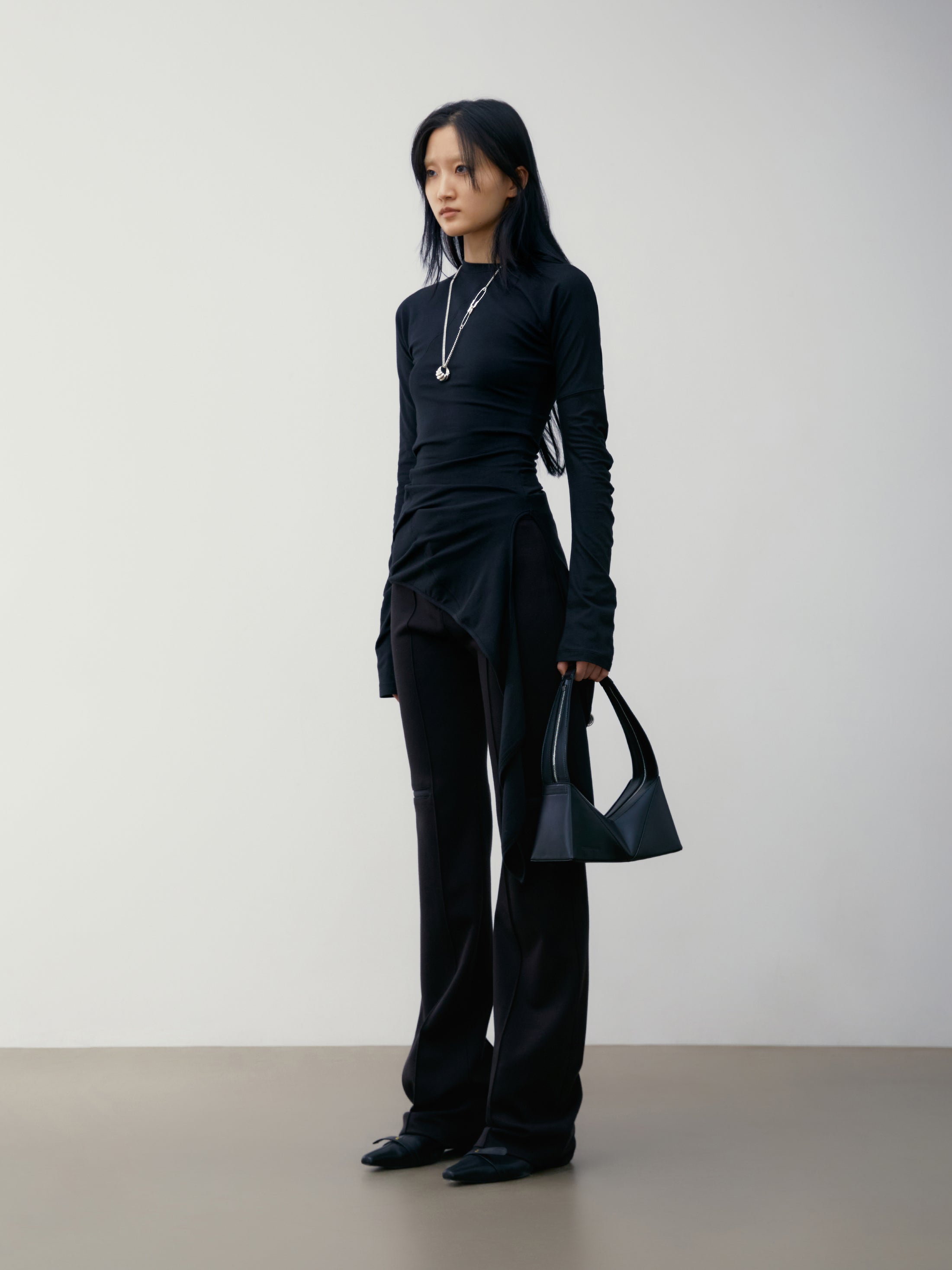 [low_classic] LC WRAP T-SHIRT
BLACK