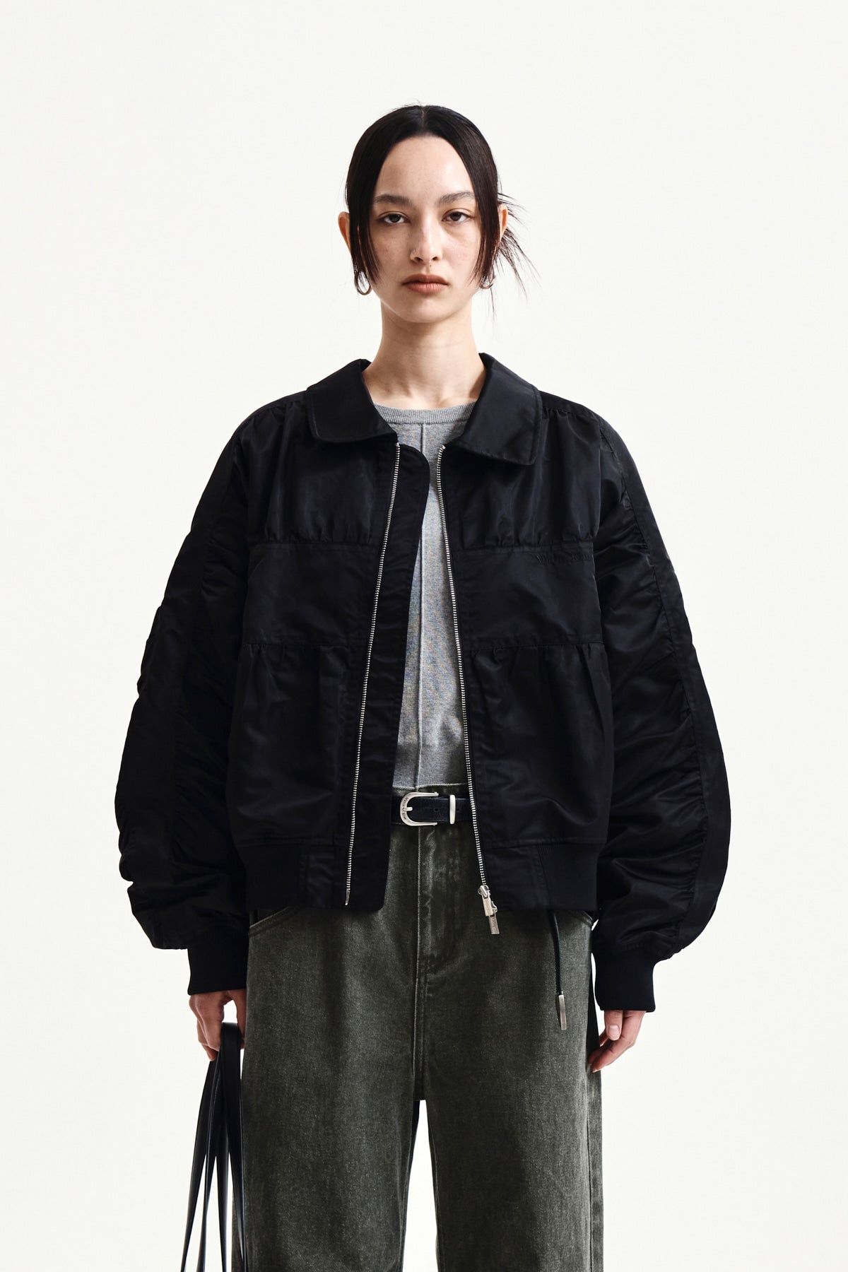 [matinkim] SMALL LOGO SHIRRING JUMPER IN BLACK