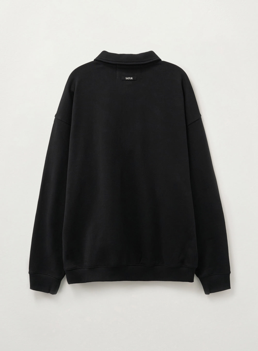 [satur] Rope Logo Loose Fit Collar Sweatshirt - Black