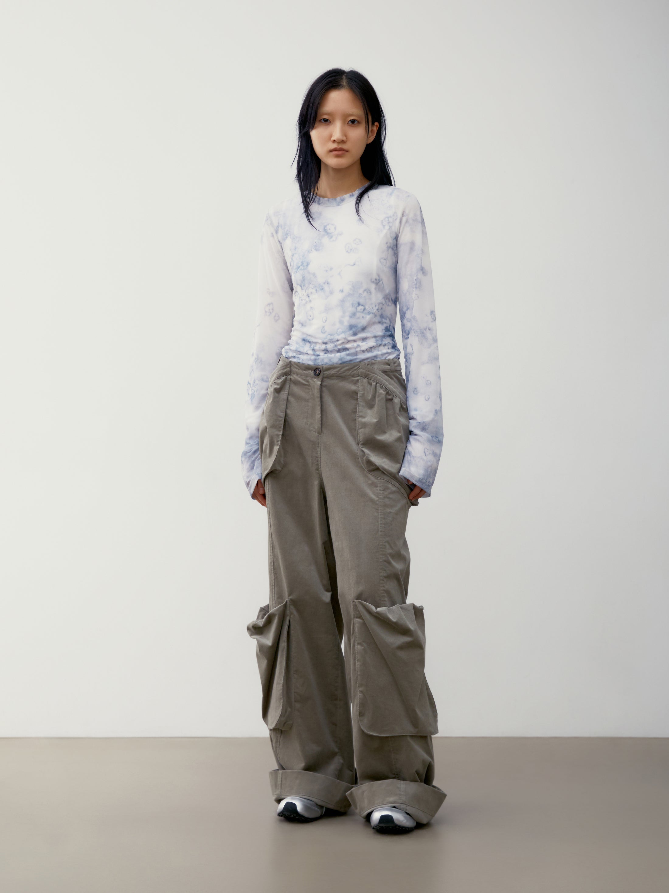 [low_classic] CORDUROY BUBBLE POCKET PANTS
KHAKI