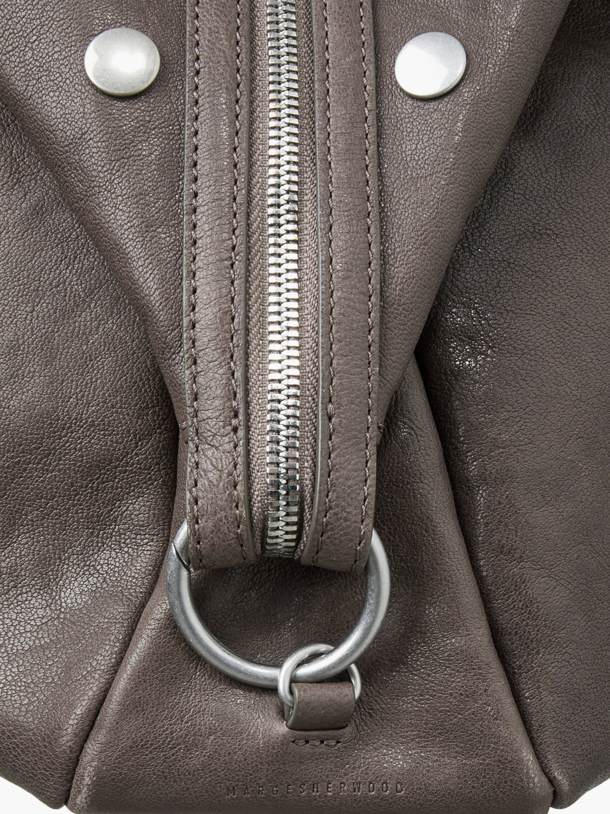 Margesherwood Dumpling Stud taupe washed nappa