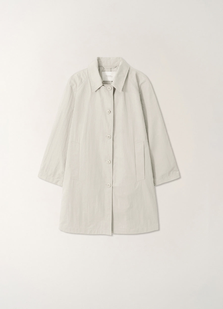 Nothing Written Light balmacaan trench (Off white)