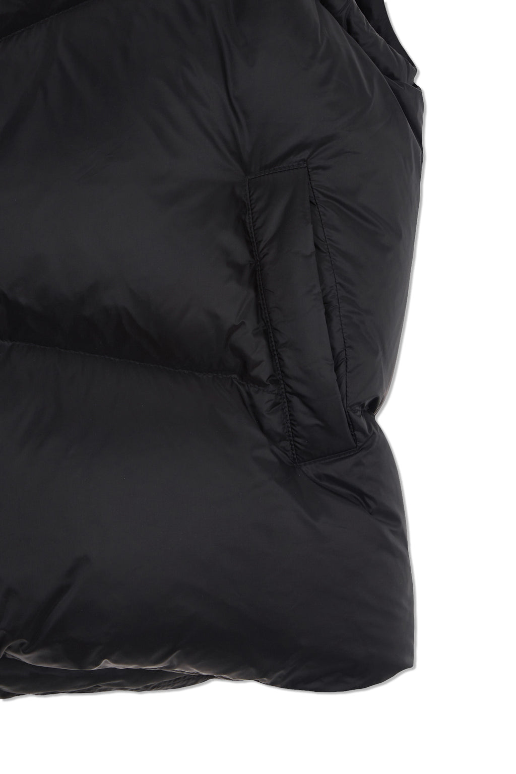 [matinkim] UNBALANCE QUILTED DOWN VEST FOR MEN IN BLACK