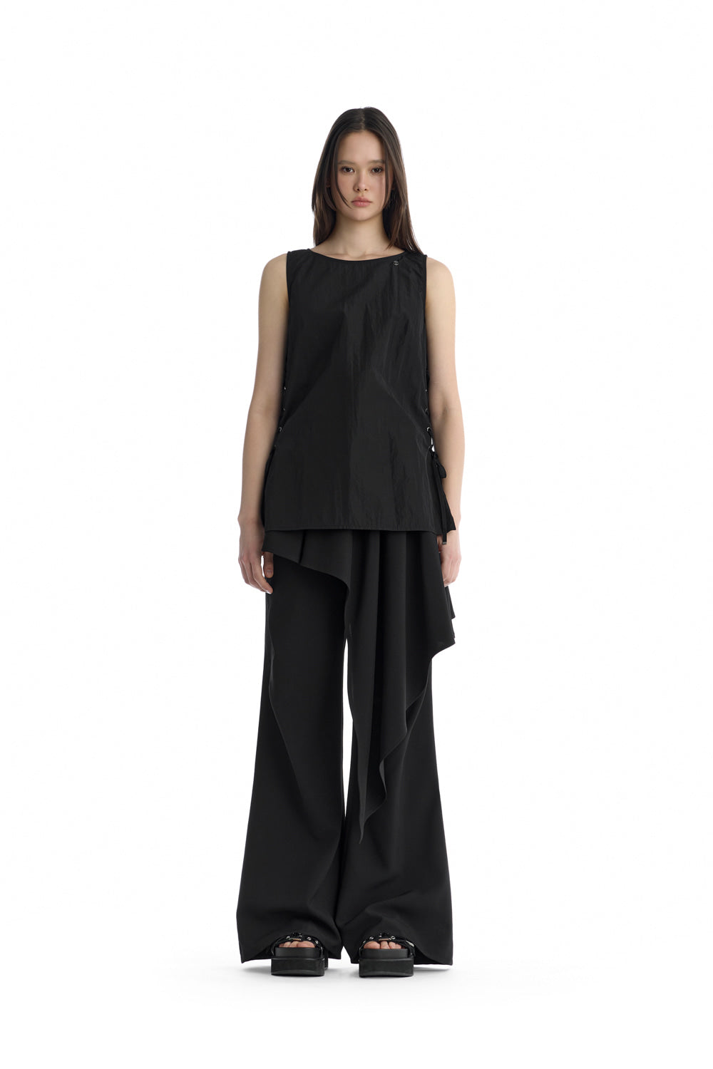 Treemingbird Lace-Up Side Sleeveless Top Black