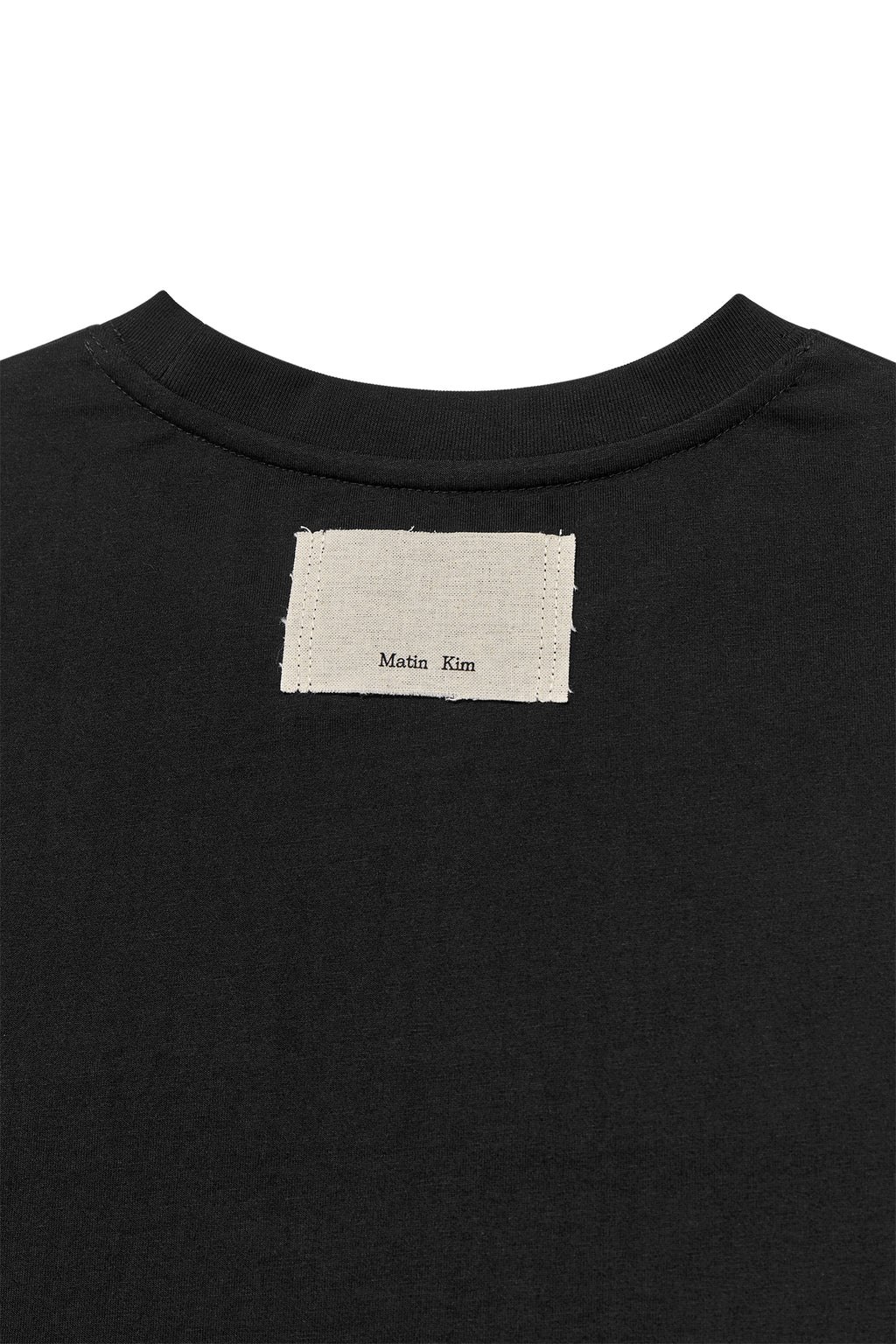 [matinkim] LOGO THREAD POINT CROP TOP IN BLACK