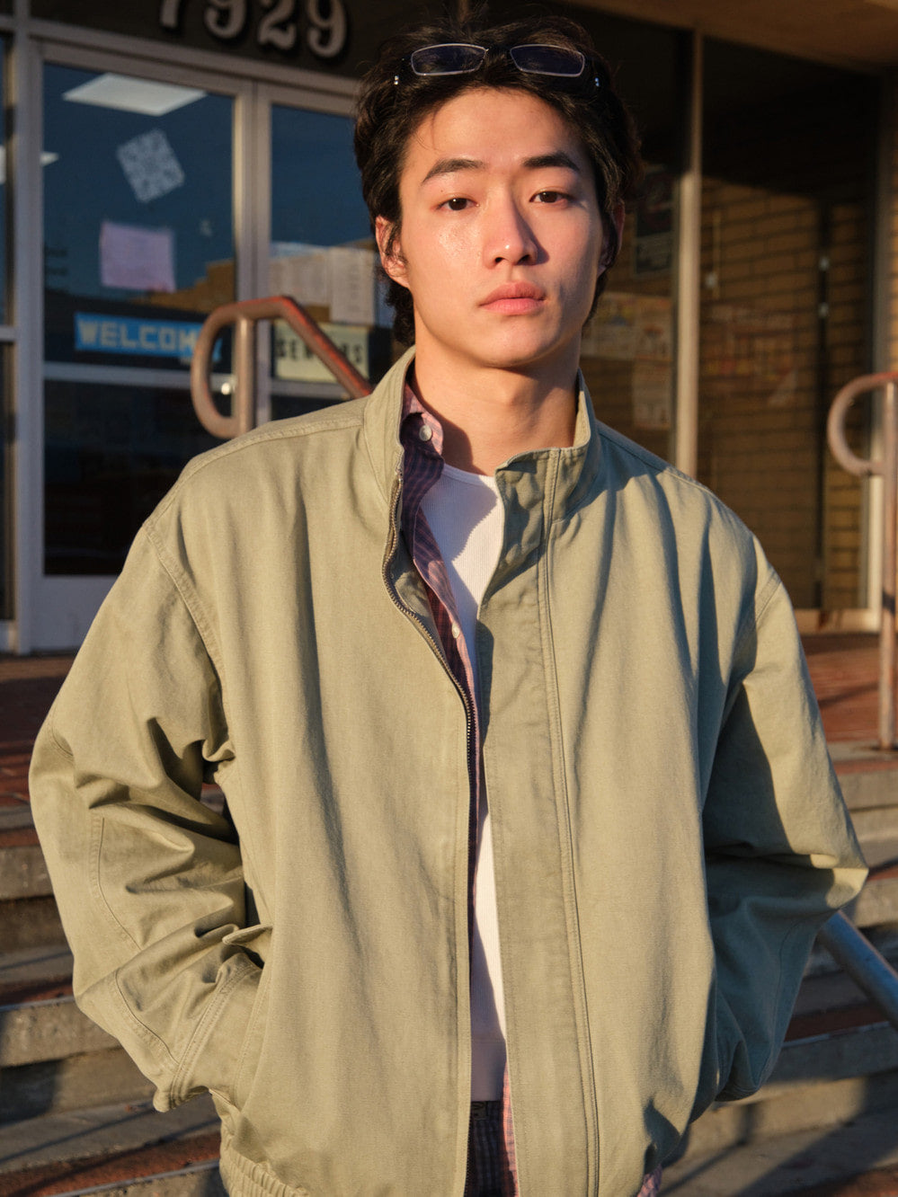 Low Classic Washed Cotton Jumper Khaki Beige