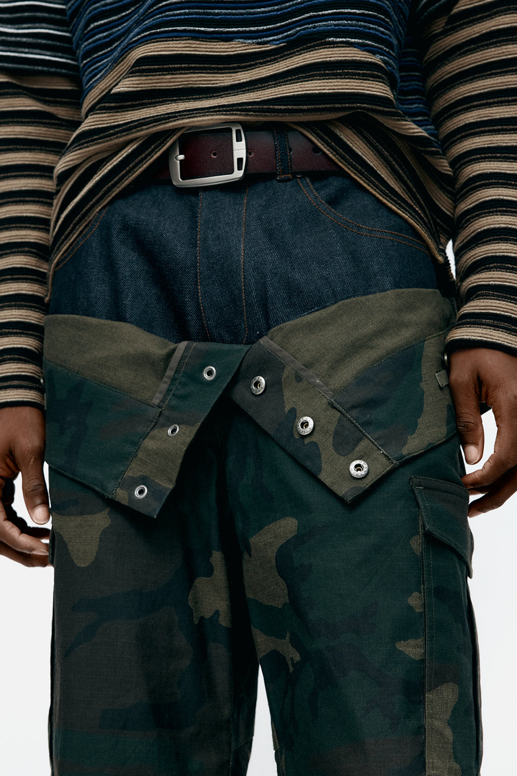 Andersson Bell Unisex Camouflage Double Waist Work Wide-Leg Jeans