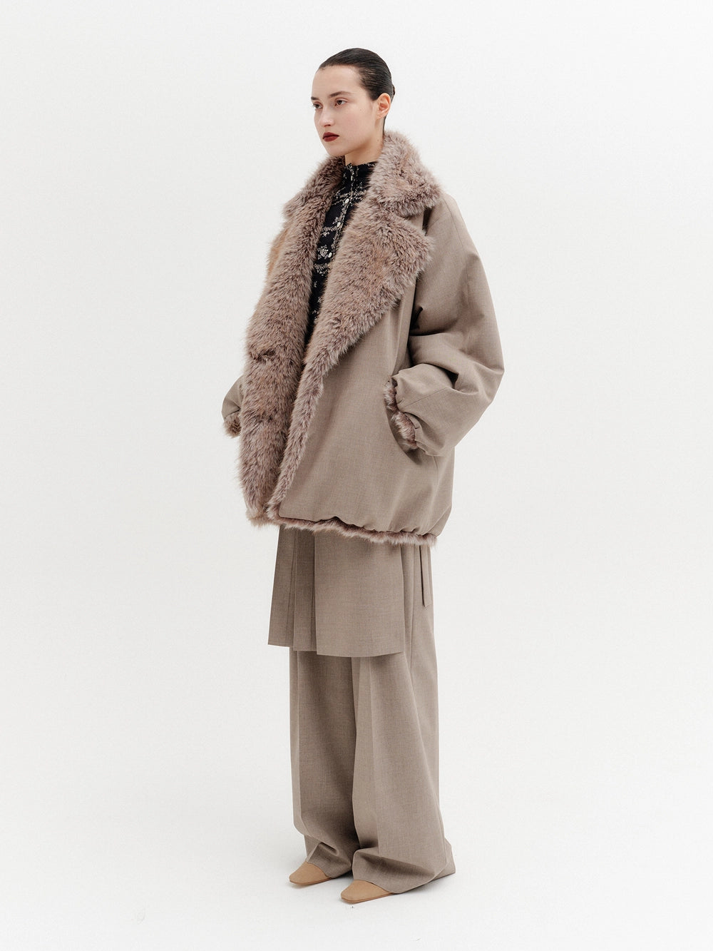 EENK Reversible Volume Collar Jacket - Beige