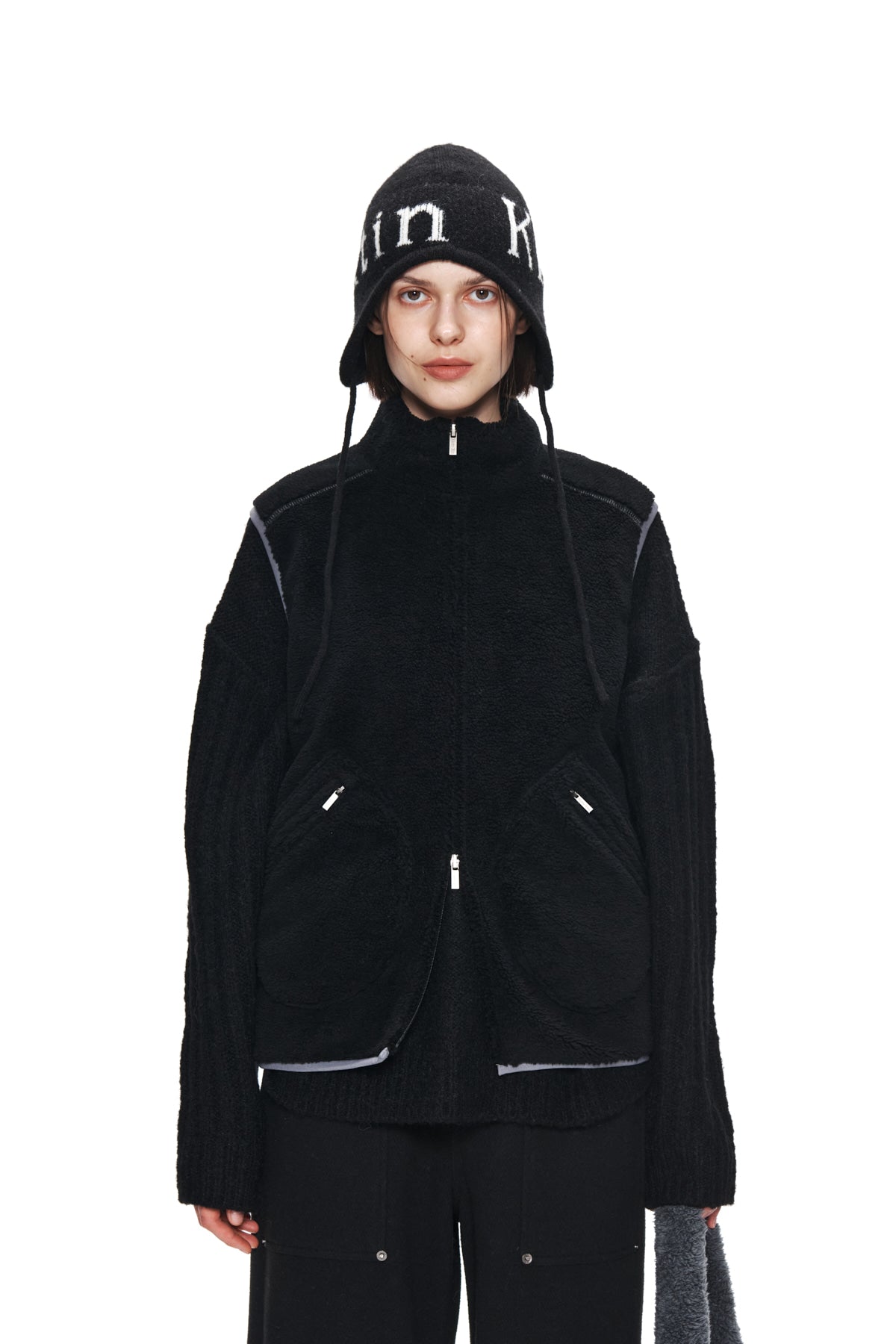 Matinkim Round Pocket Fleece Vest In Black