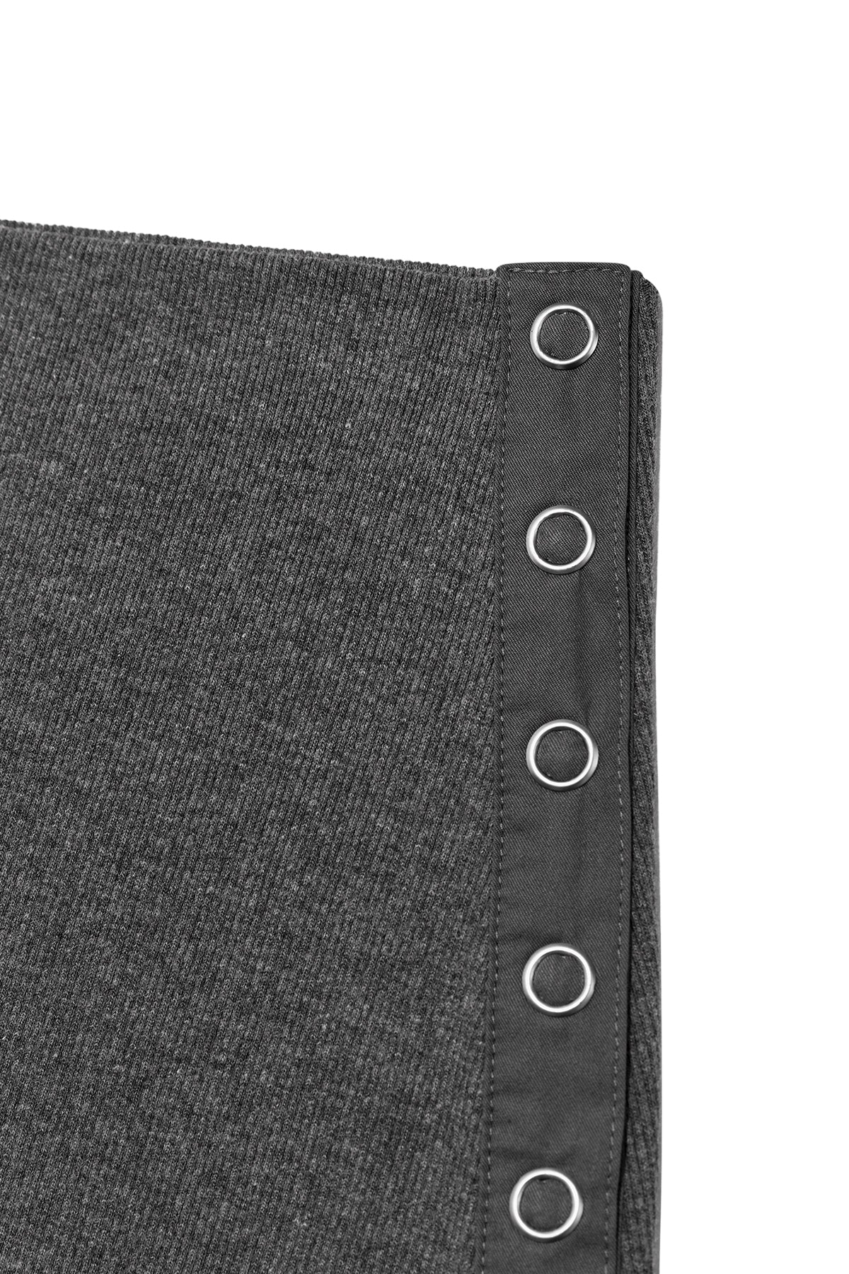 [matinkim] UNBALANCE FLARE FOLDING SKIRT IN CHARCOAL