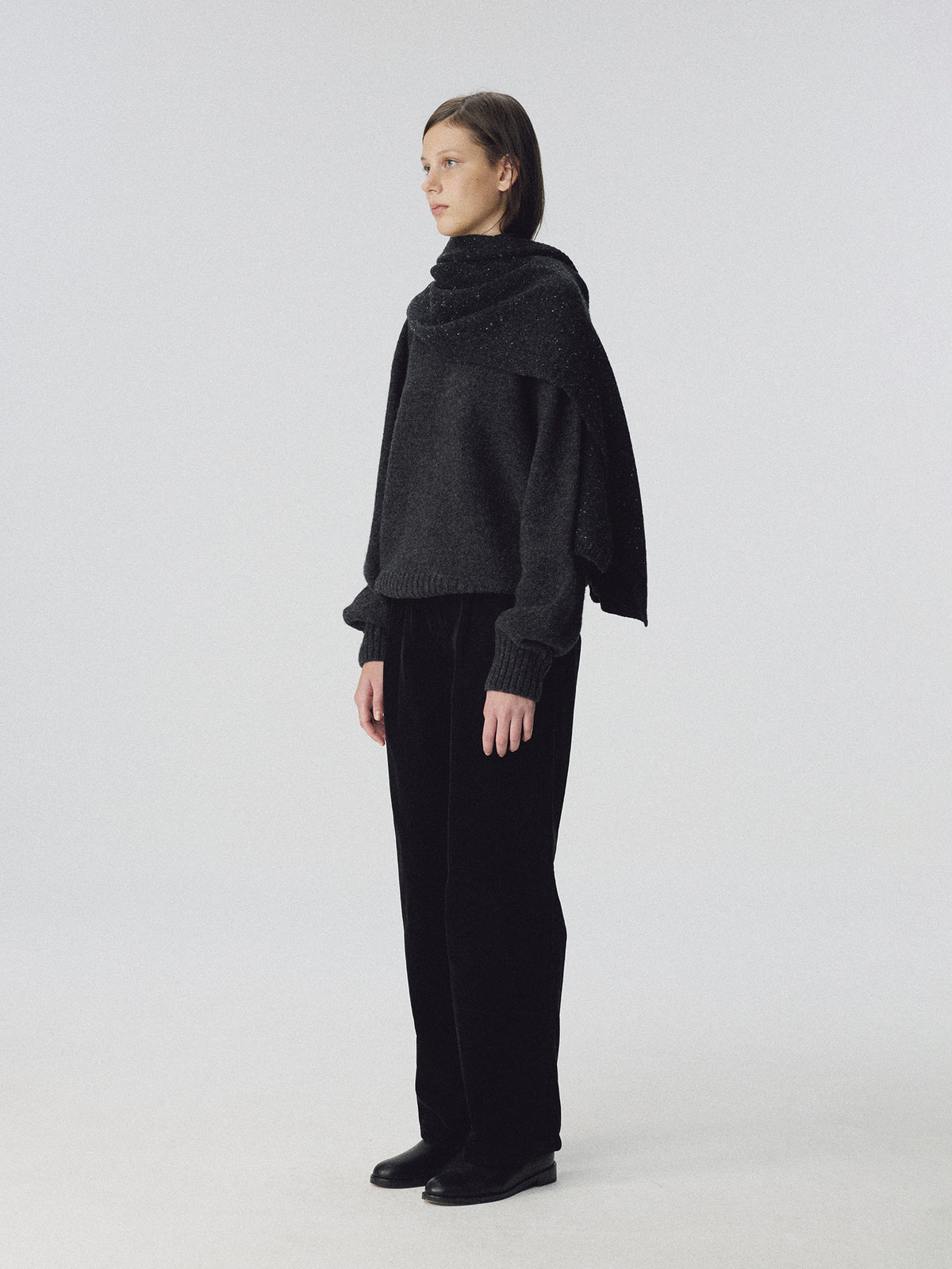 Nothing Written Diego corduroy tuck pants (Black)