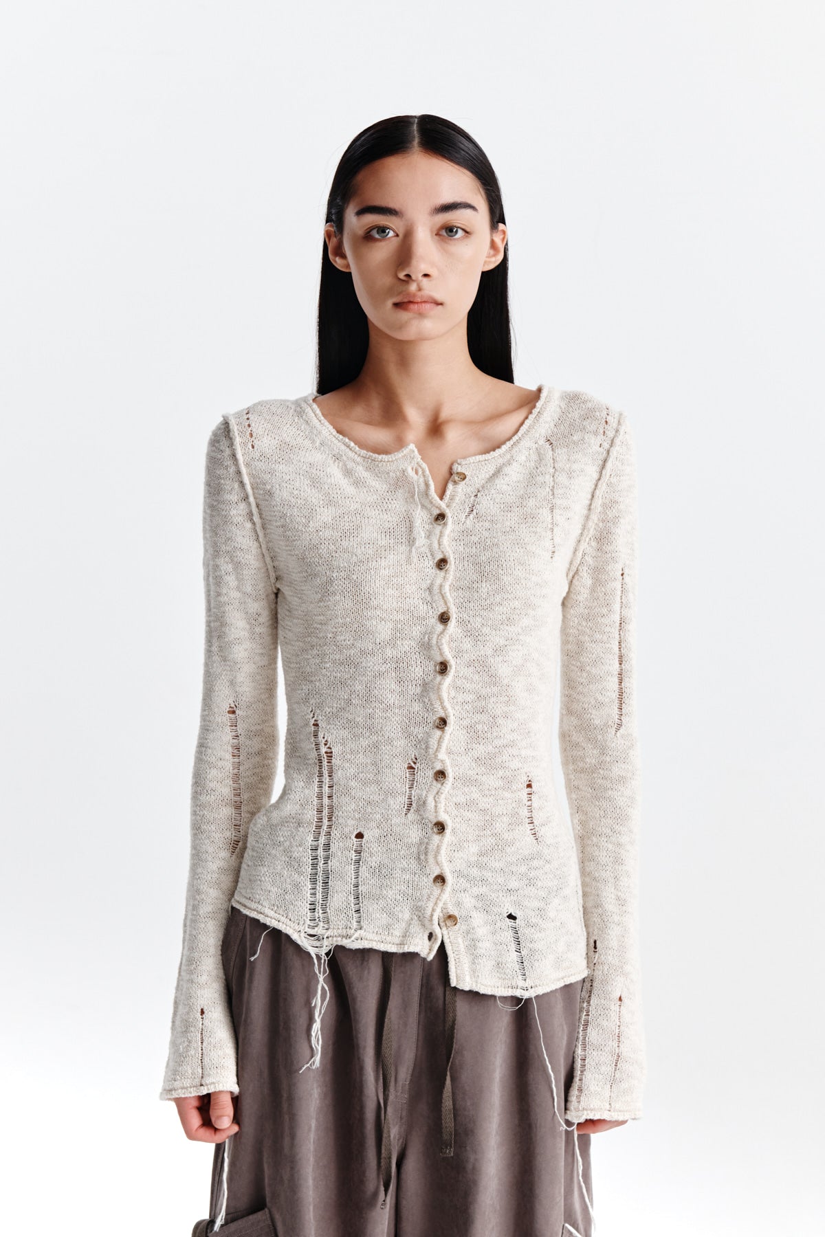 [matinkim] UNBALANCE BUTTON DETAIL CARDIGAN IN IVORY