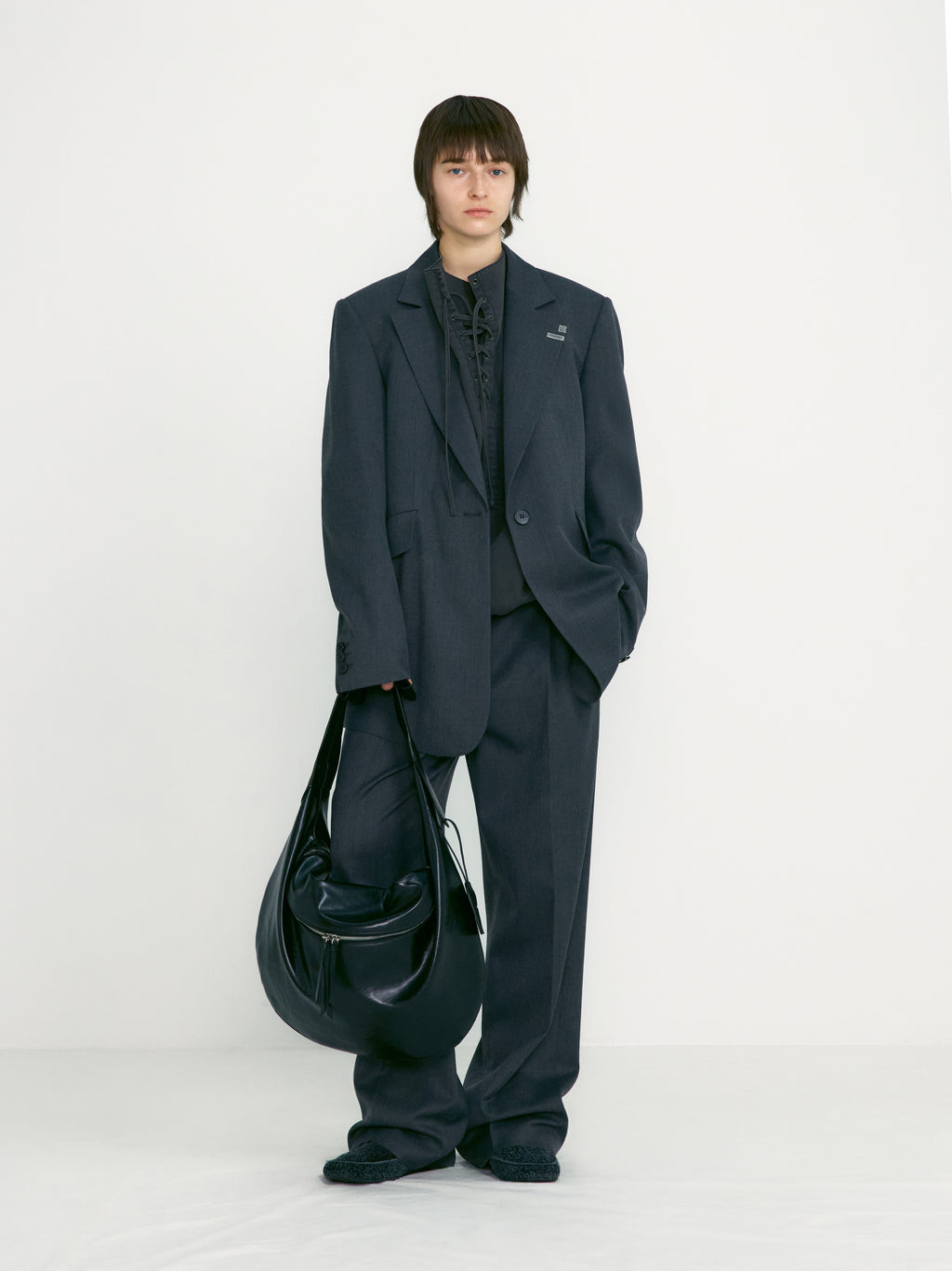 [low_classic] Belted Point Trousers
Melange Grey