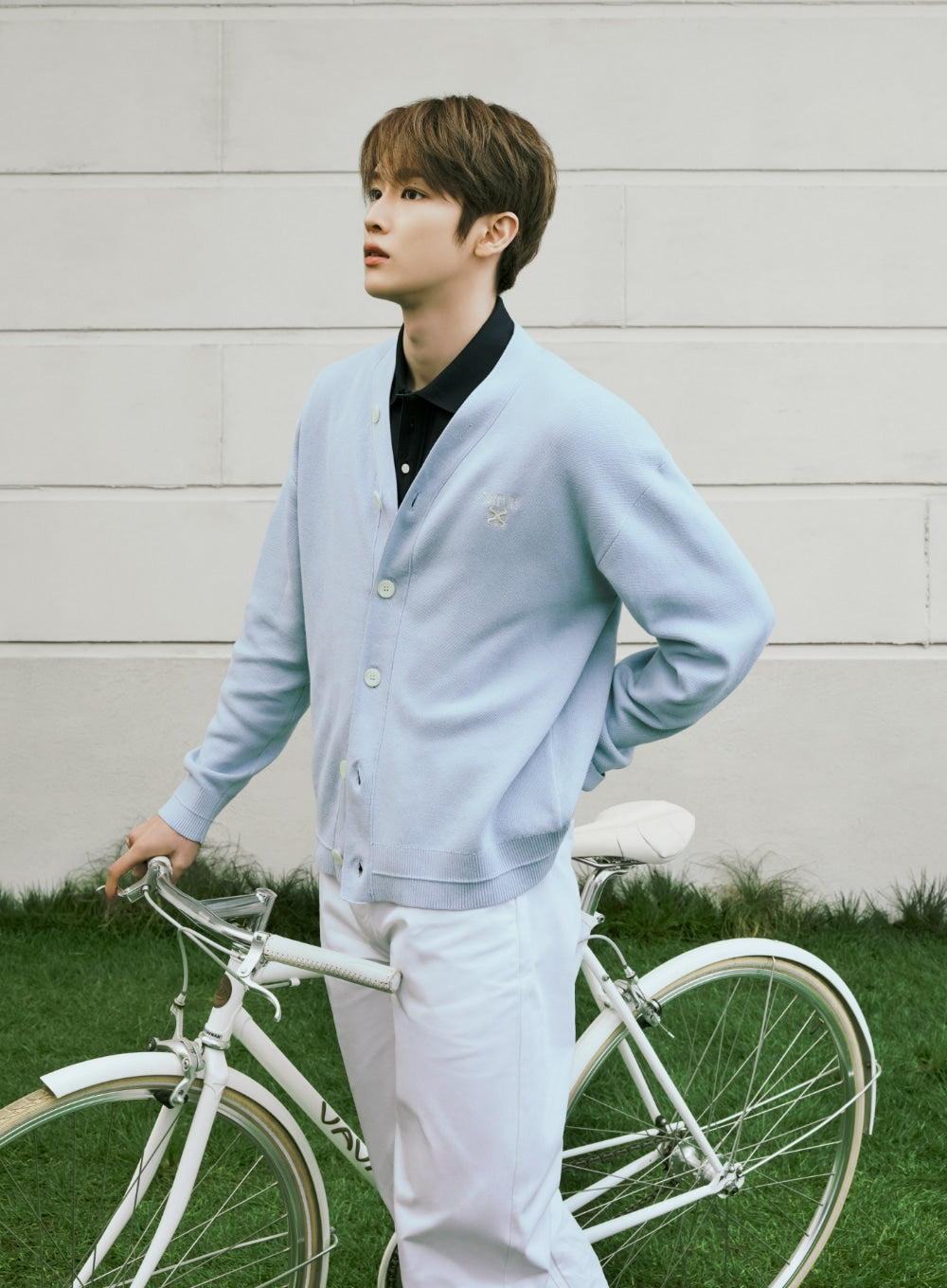 Satur Cotton Curved Pants - White