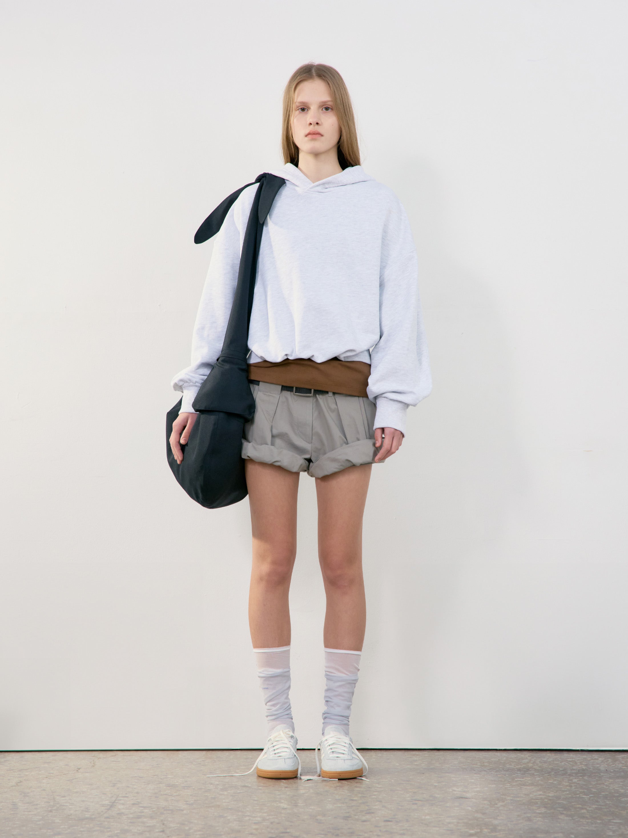 Low Classic Back Rib Crop Hoodie Melange Grey