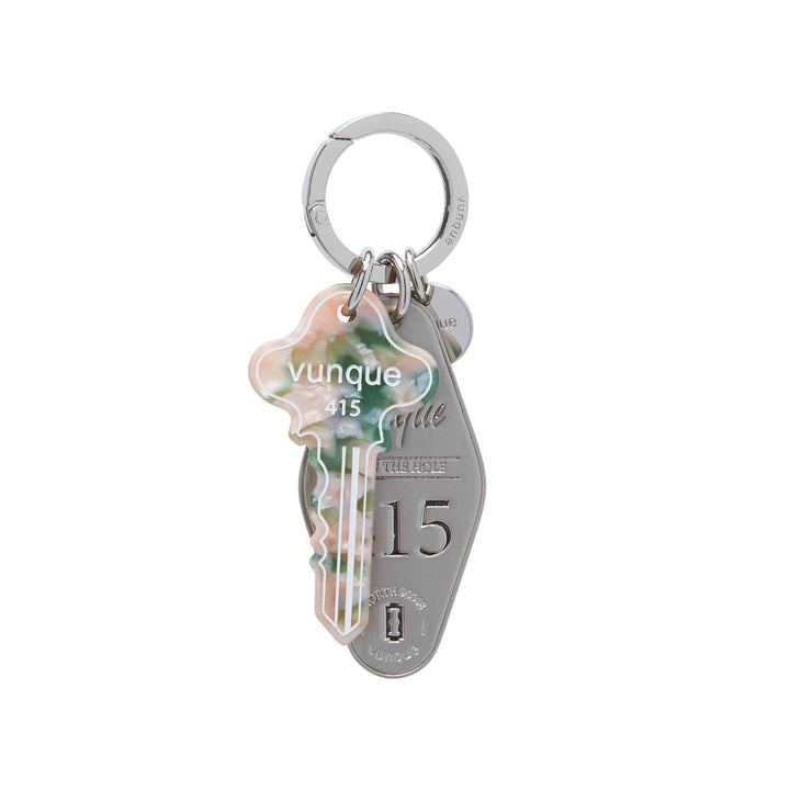 Vunque Luckey Charm Pink