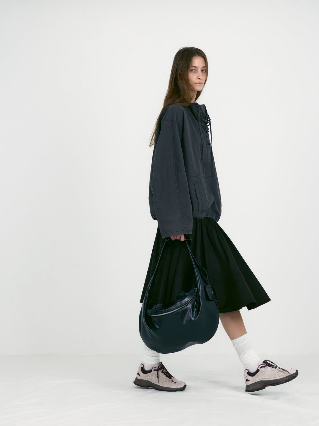 [low_classic] Washed Cotton Lace Up Anorak
Charcoal Brown