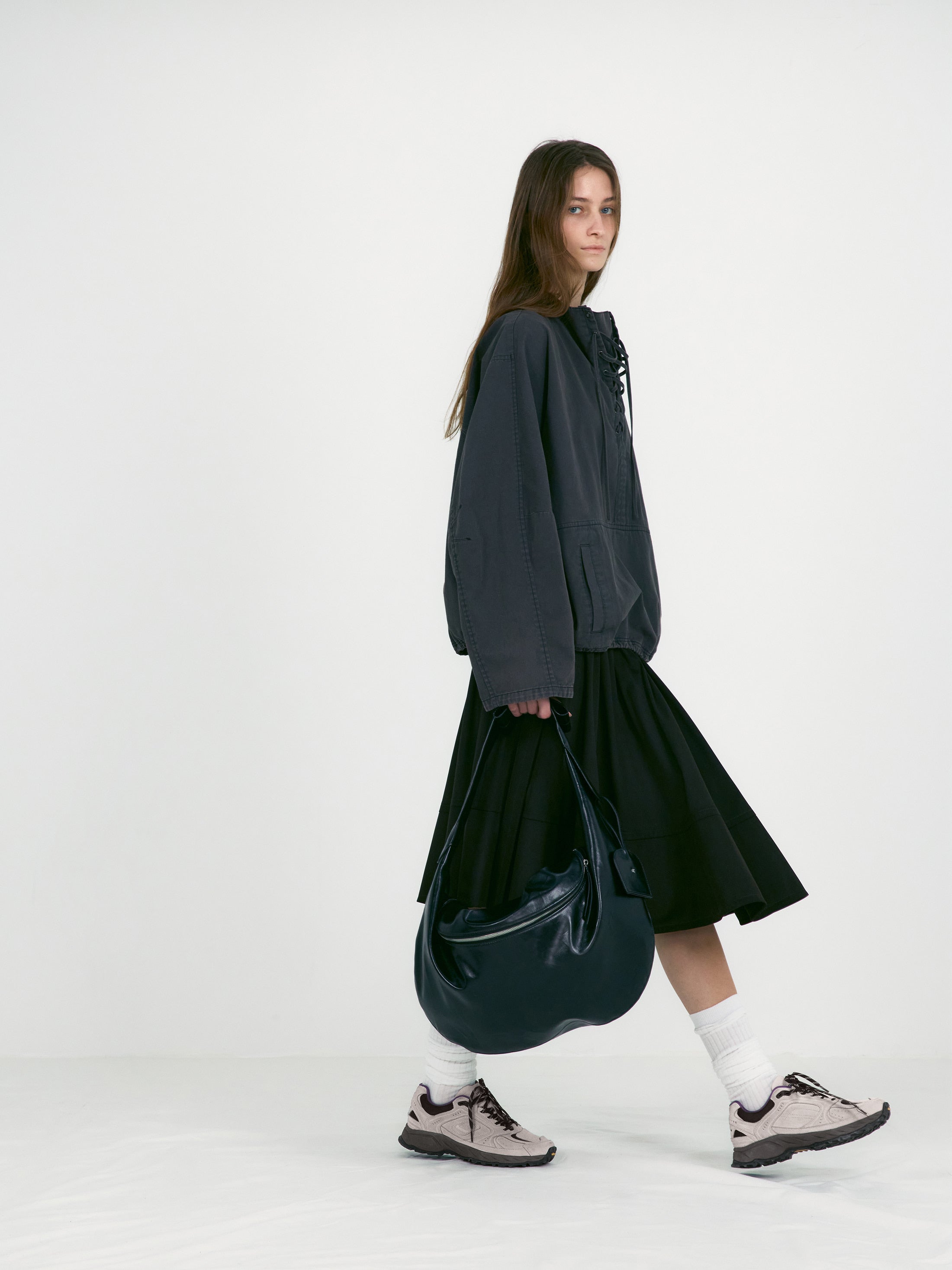 [low_classic] Washed Cotton Lace Up Anorak
Charcoal Brown