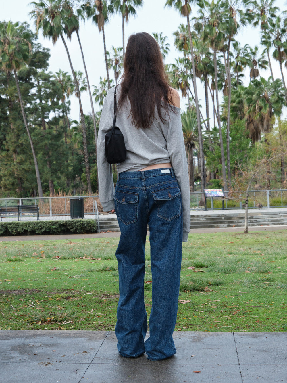Low Classic Pocket Wide-Leg Jeans Indigo Blue