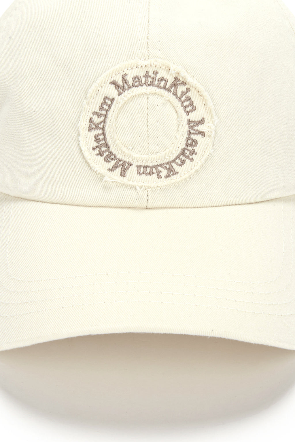 [matinkim] APPLIQUE CIRCLE LOGO BALL CAP IN IVORY