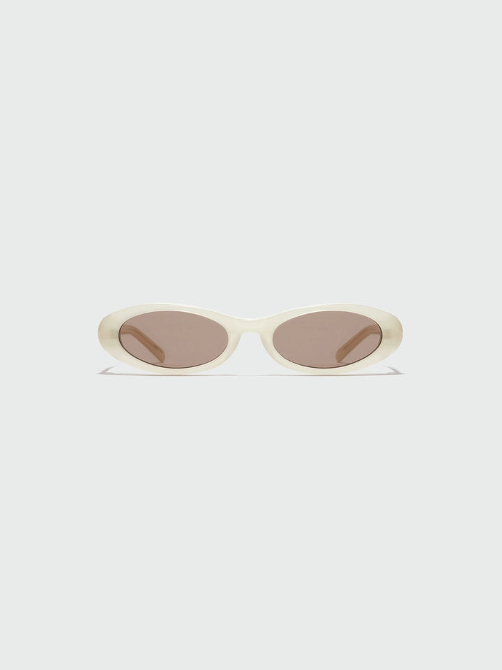 EENK Yvonne Oval Sunglasses - Cream