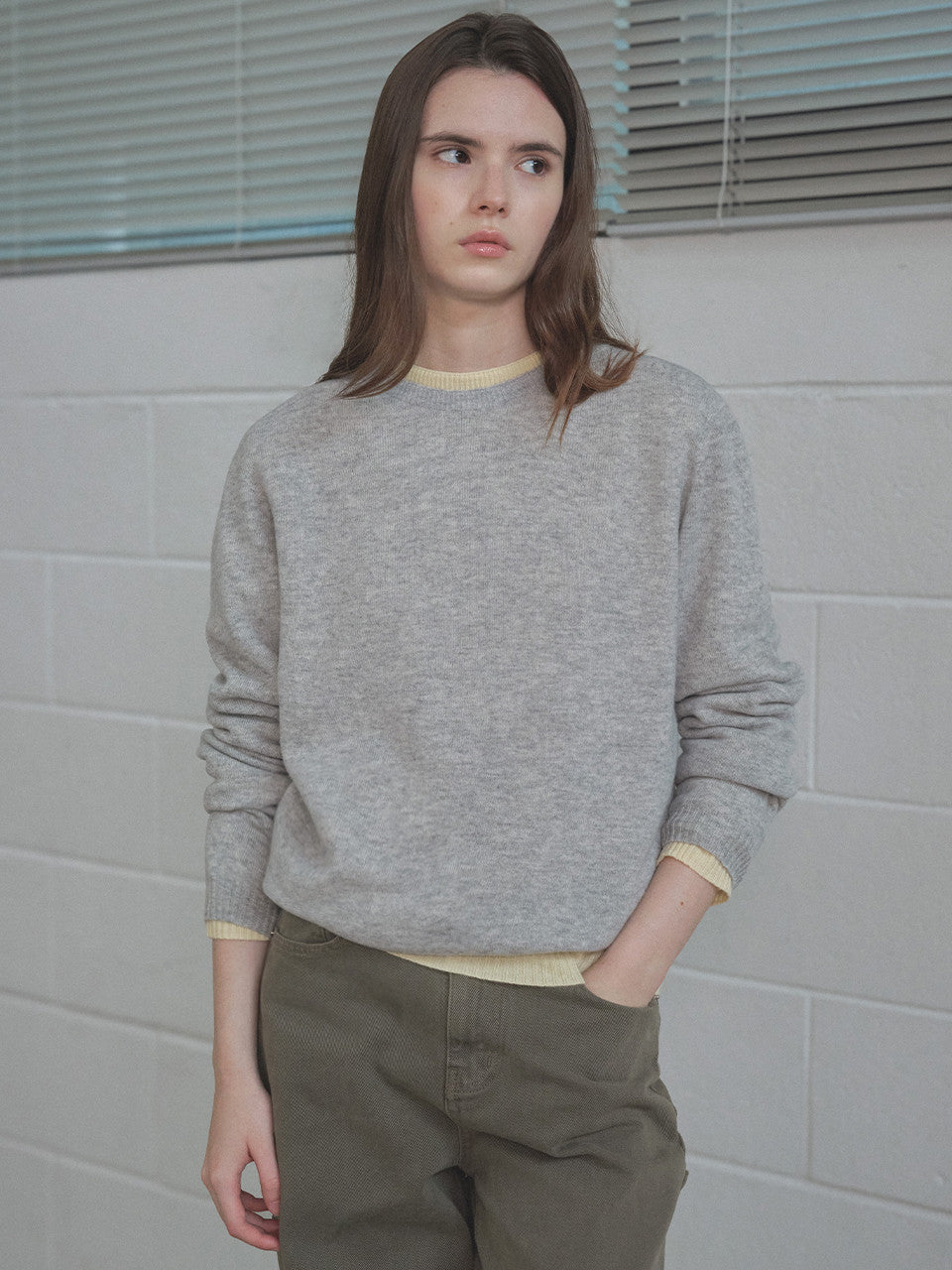 Tillidie Cashmere Blended Round Wool Knit Light gray
