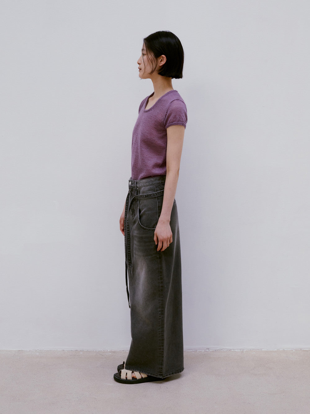 [Low Classic] Belted High Waist Denim Skirt_Grey