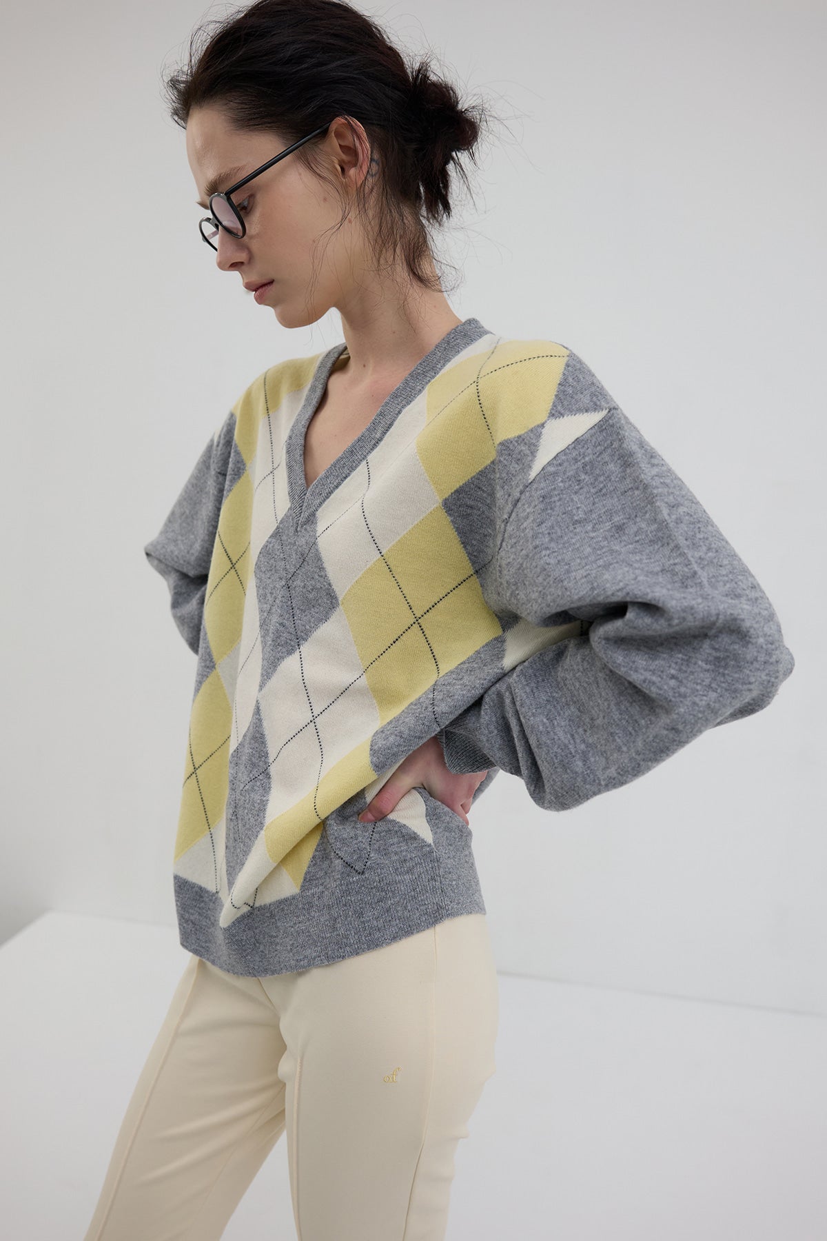 Overdueflair Classic Argyle V-Neck Knit Lemon/Grey