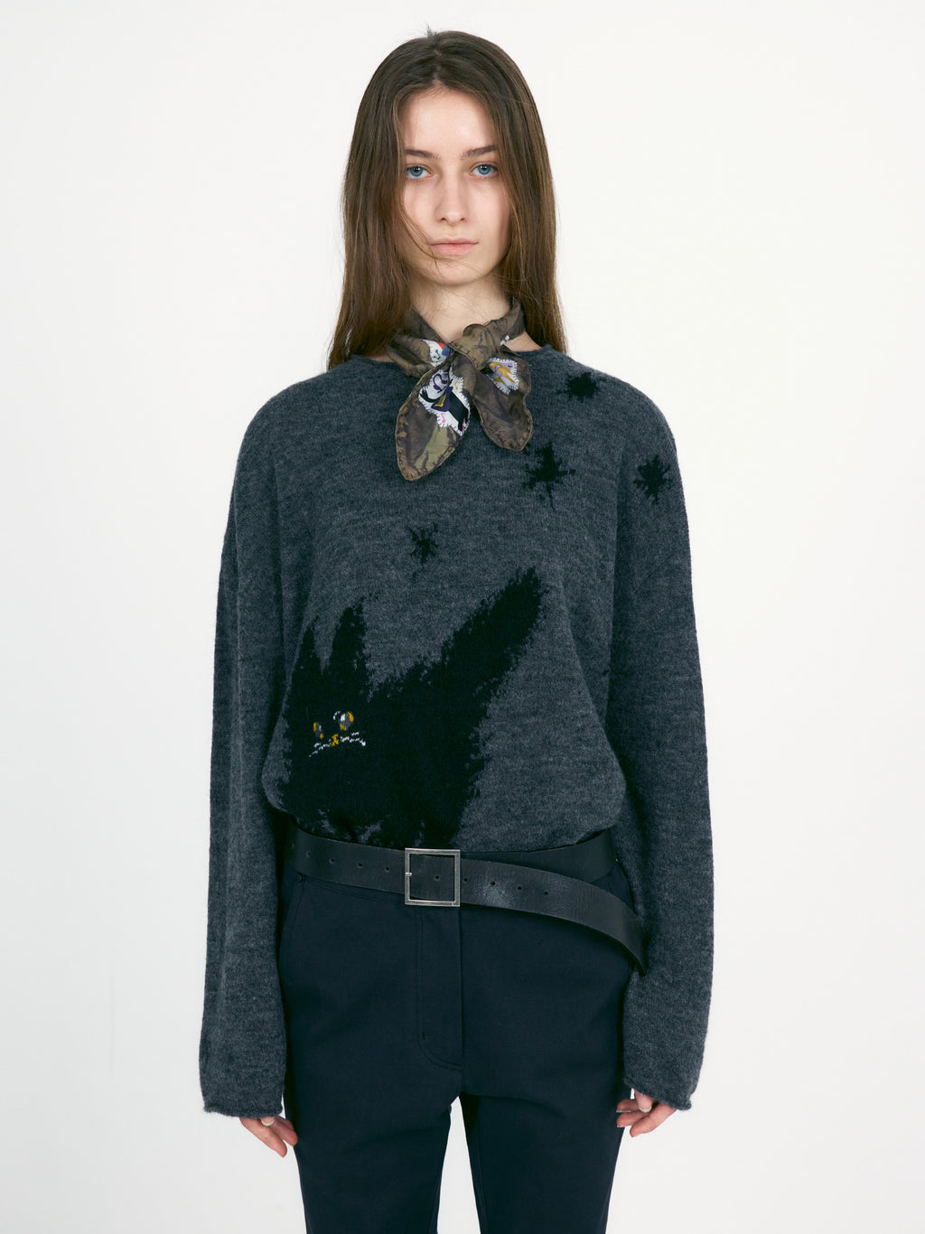 [low_classic] Slit Hem Slim-Fit Pants
Charcoal