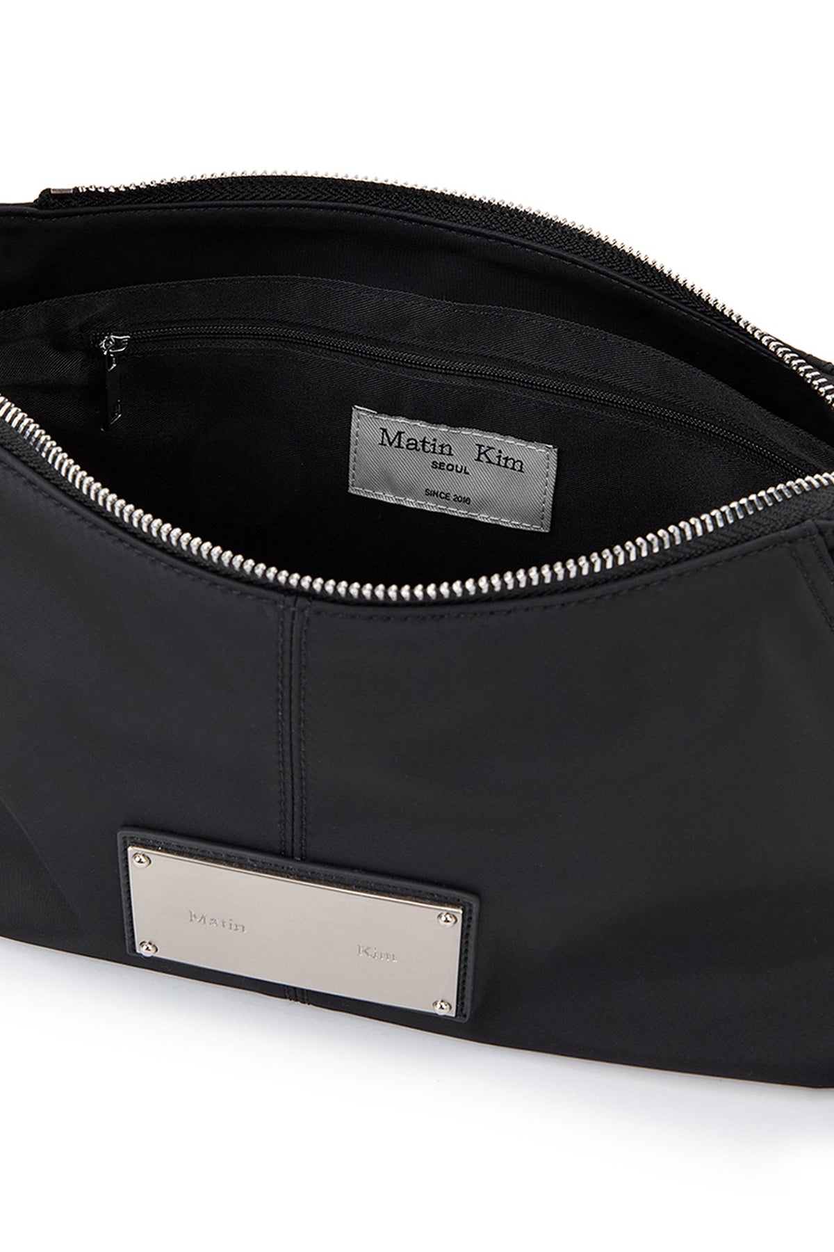 [matinkim] SIDE ZIPPER FABRIC TWO WAY BAG IN BLACK