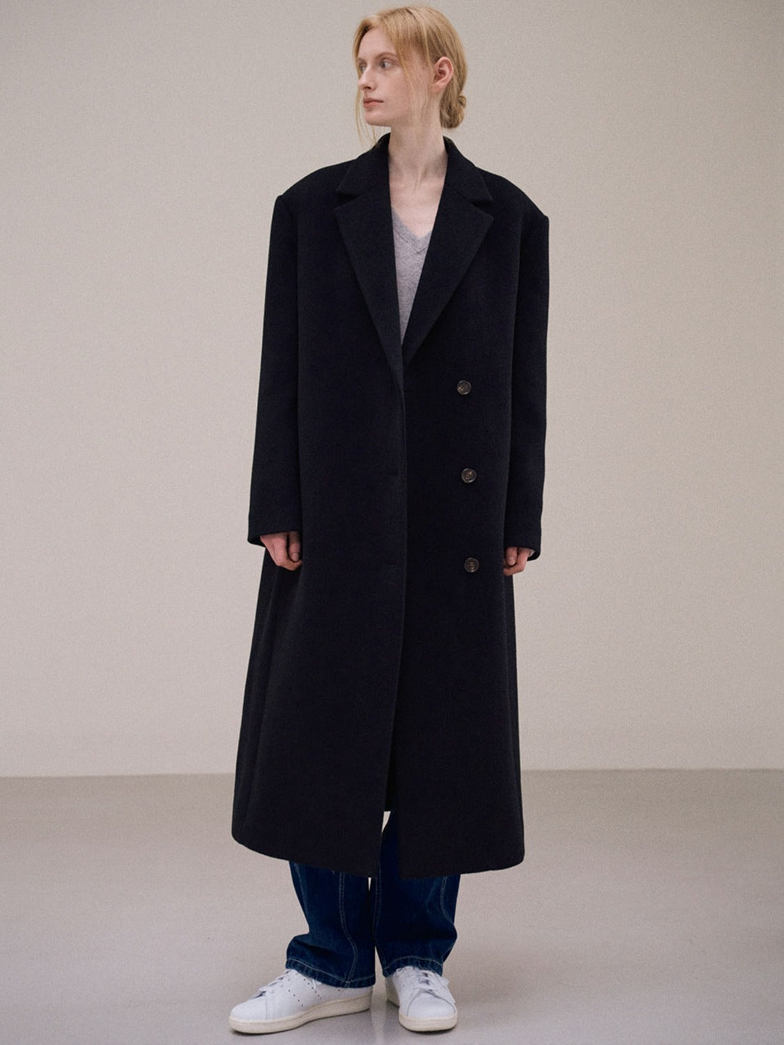 Facade Pattern Cashmere Minimal Coat black