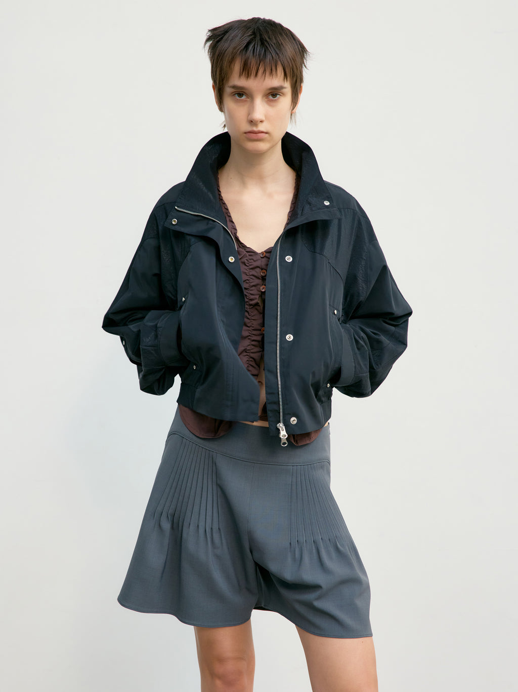 Low Classic Contrast Zip-Up Short Jacket Black